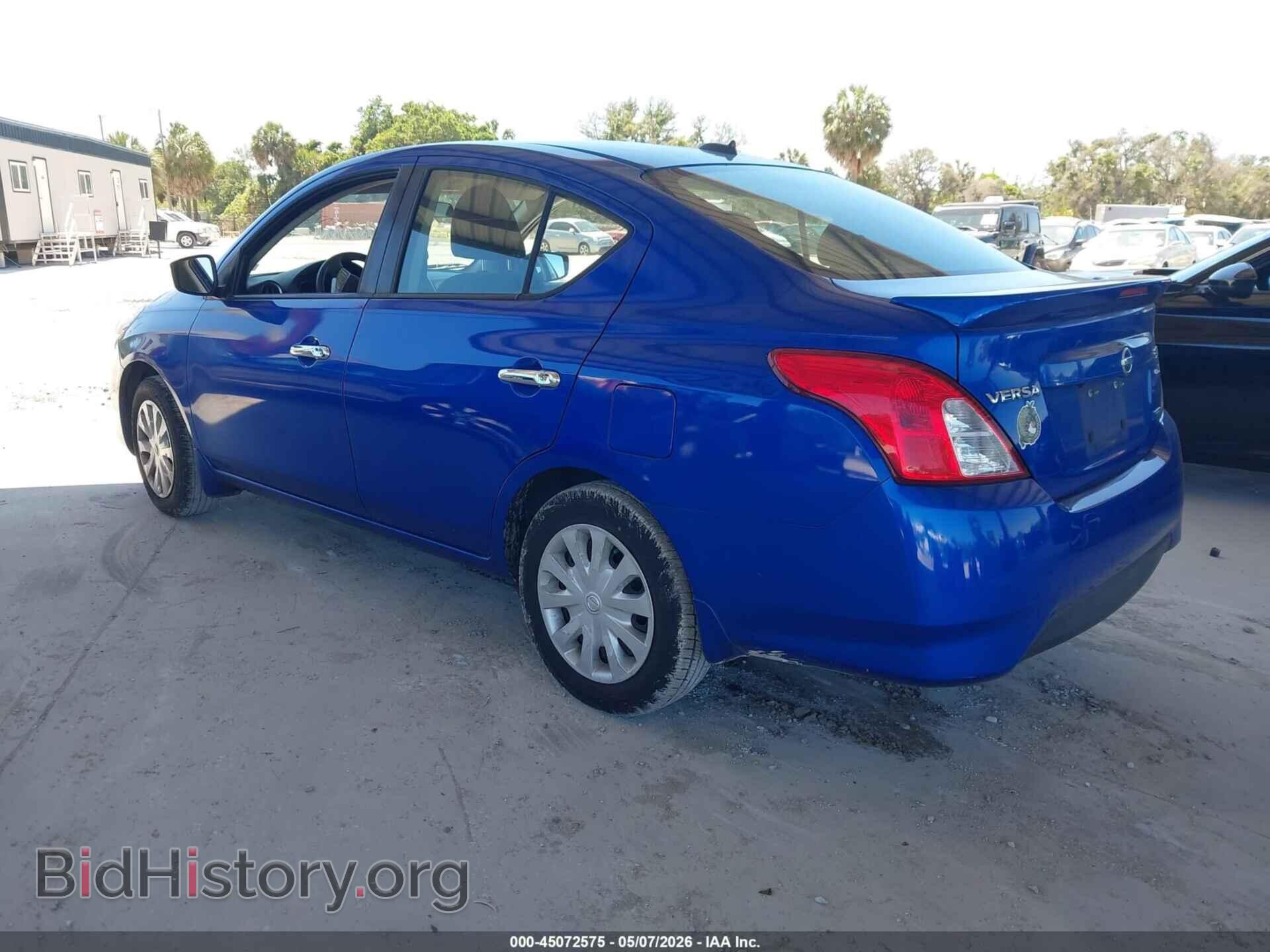 2016 NISSAN VERSA - VIN: 3N1CN7AP1GL856085 - Фото 3