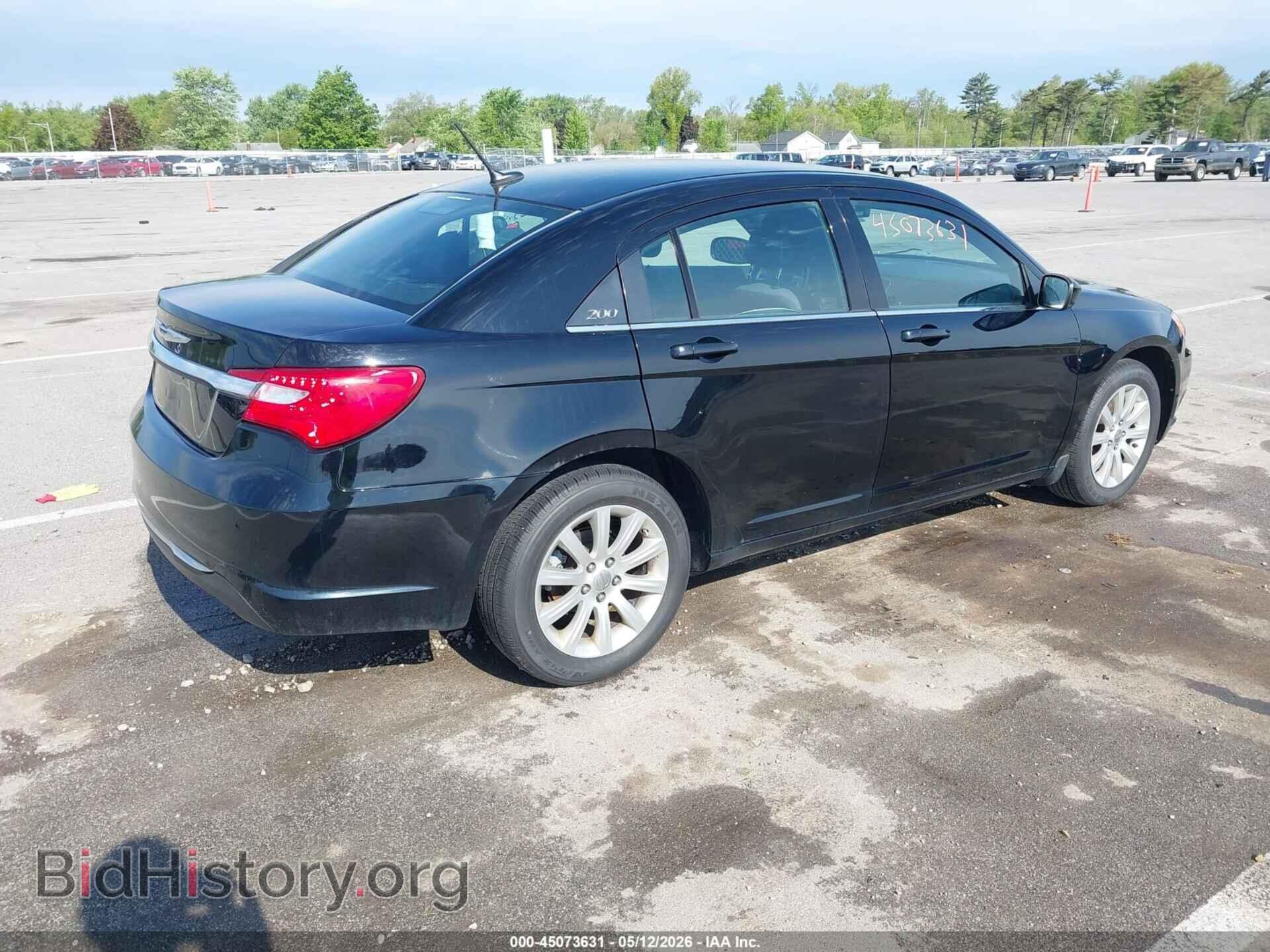 2013 CHRYSLER 200 - VIN: 1C3CCBBB1DN586722 - Photo 4