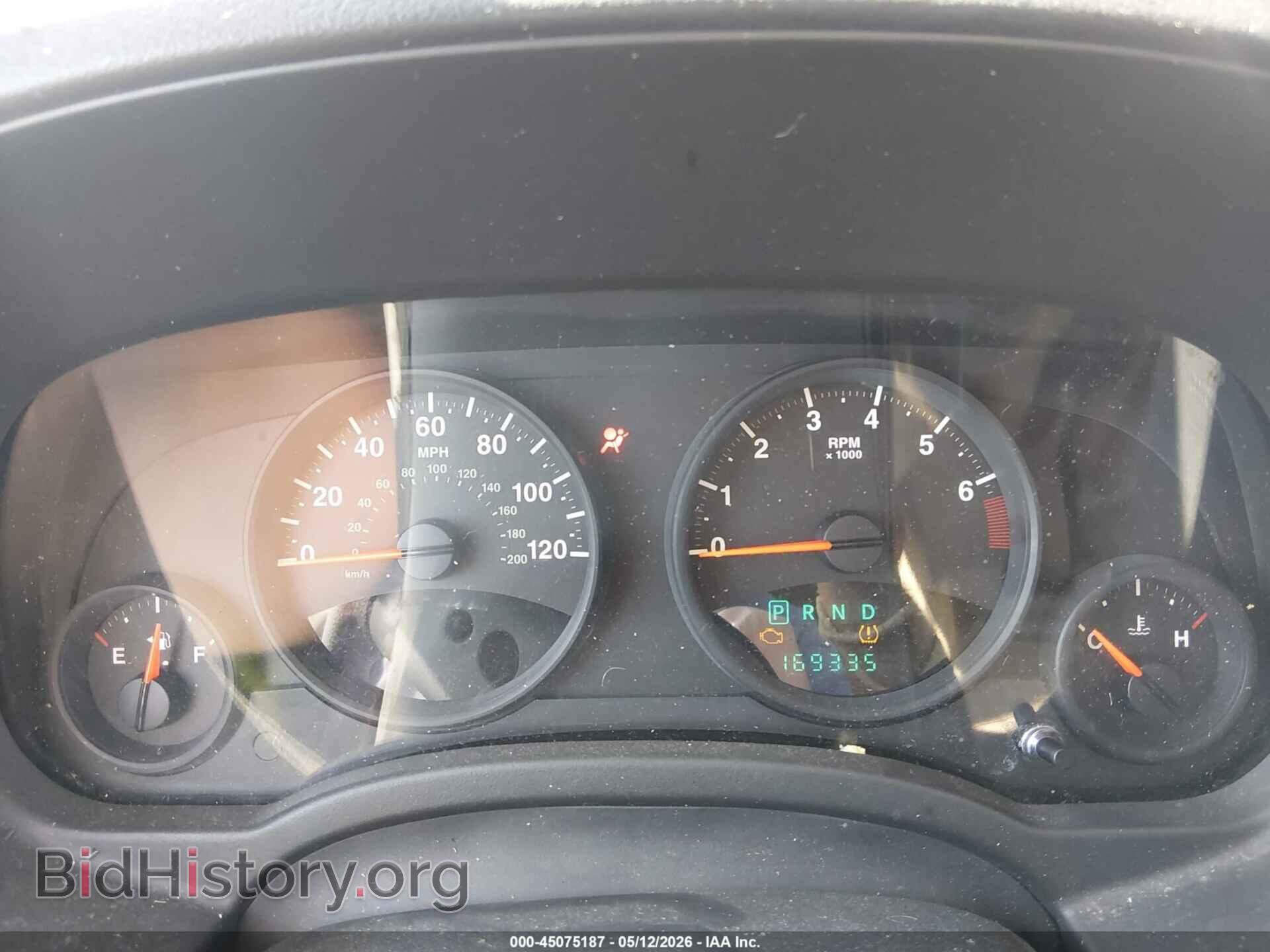 2011 JEEP COMPASS - VIN: 1J4NT1FA9BD189904 - Фото 7