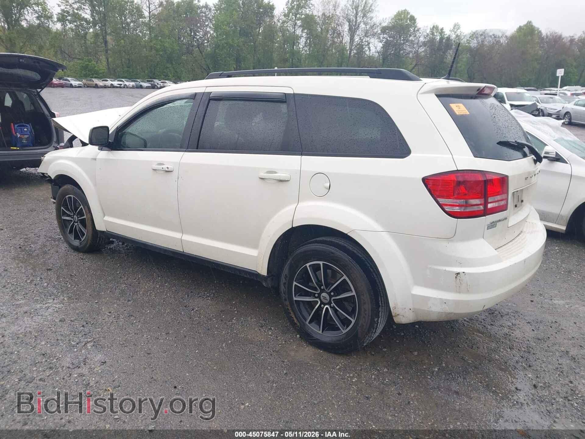 2018 DODGE JOURNEY - VIN: 3C4PDCAB3JT517883 - Фото 3