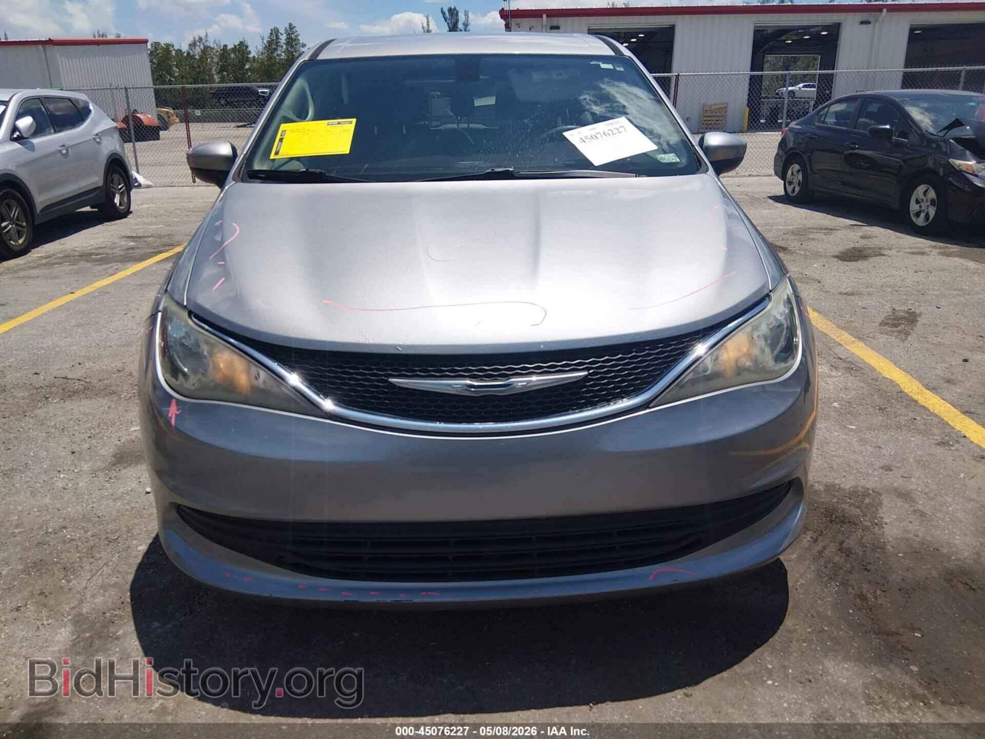 2017 CHRYSLER PACIFICA - VIN: 2C4RC1DGXHR594481 - Photo 12