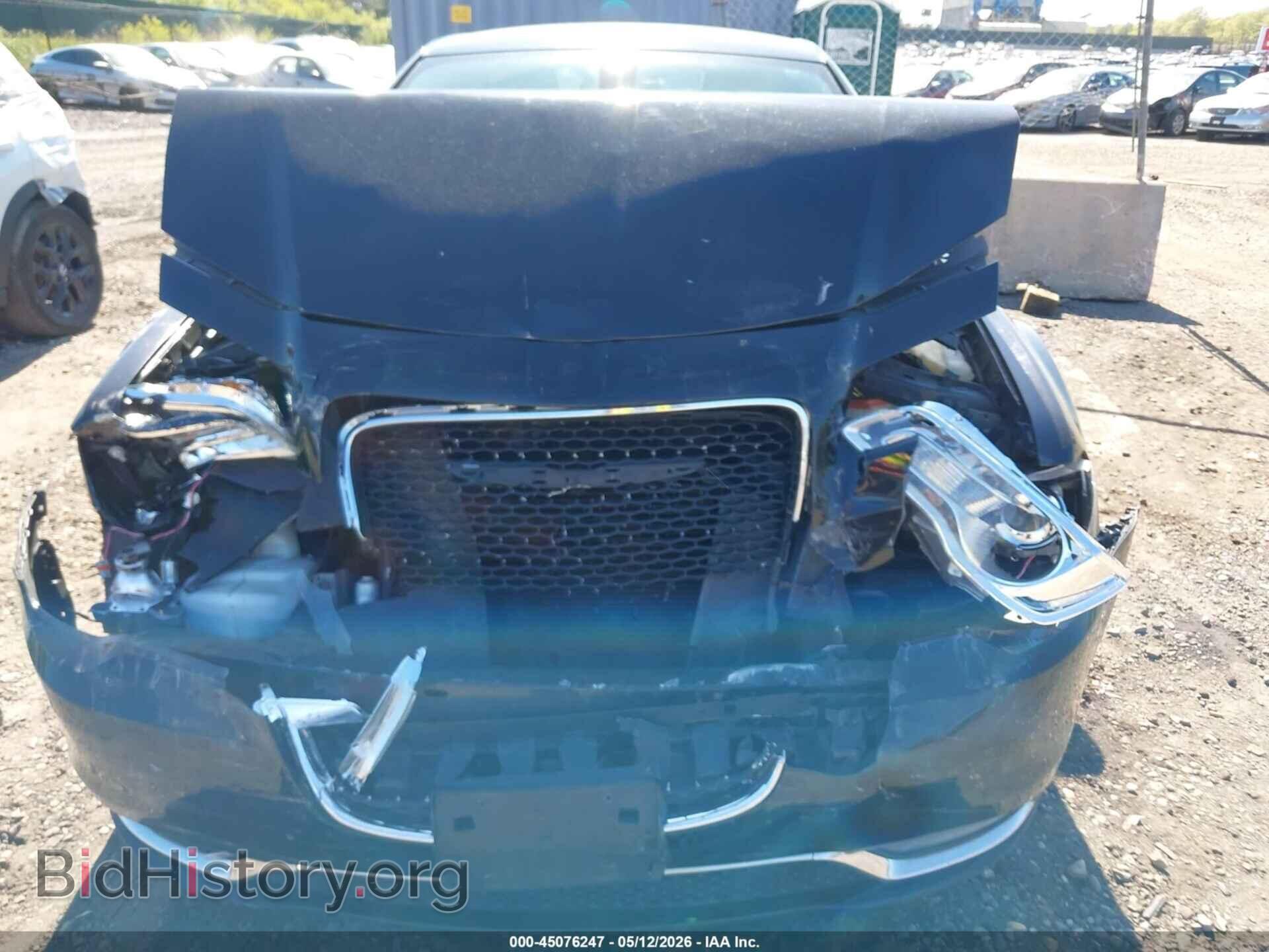 2015 CHRYSLER 300 - VIN: 2C3CCARG3FH808491 - Фото 10