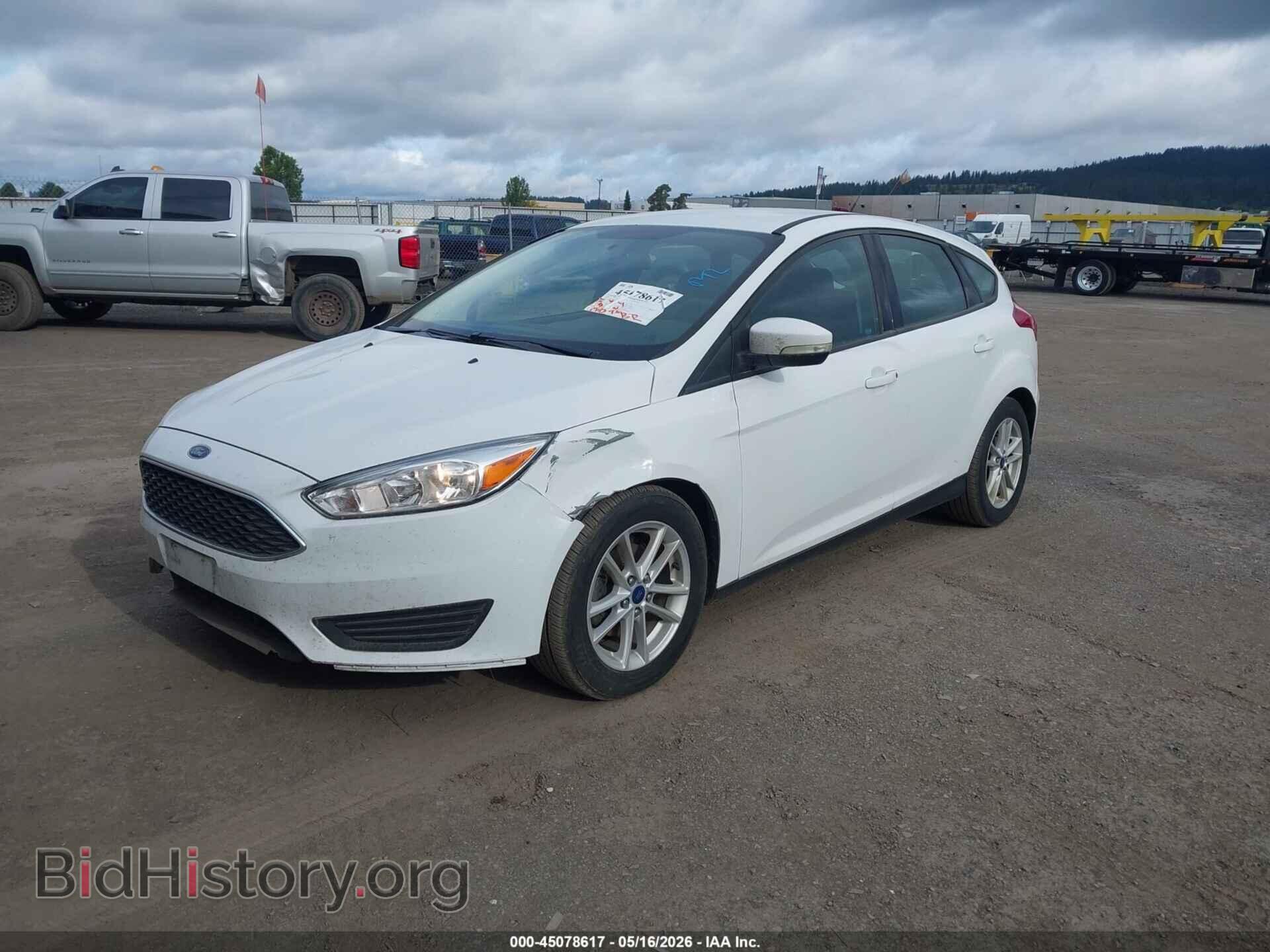 2017 FORD FOCUS - VIN: 1FADP3K25HL231067 - Фото 2