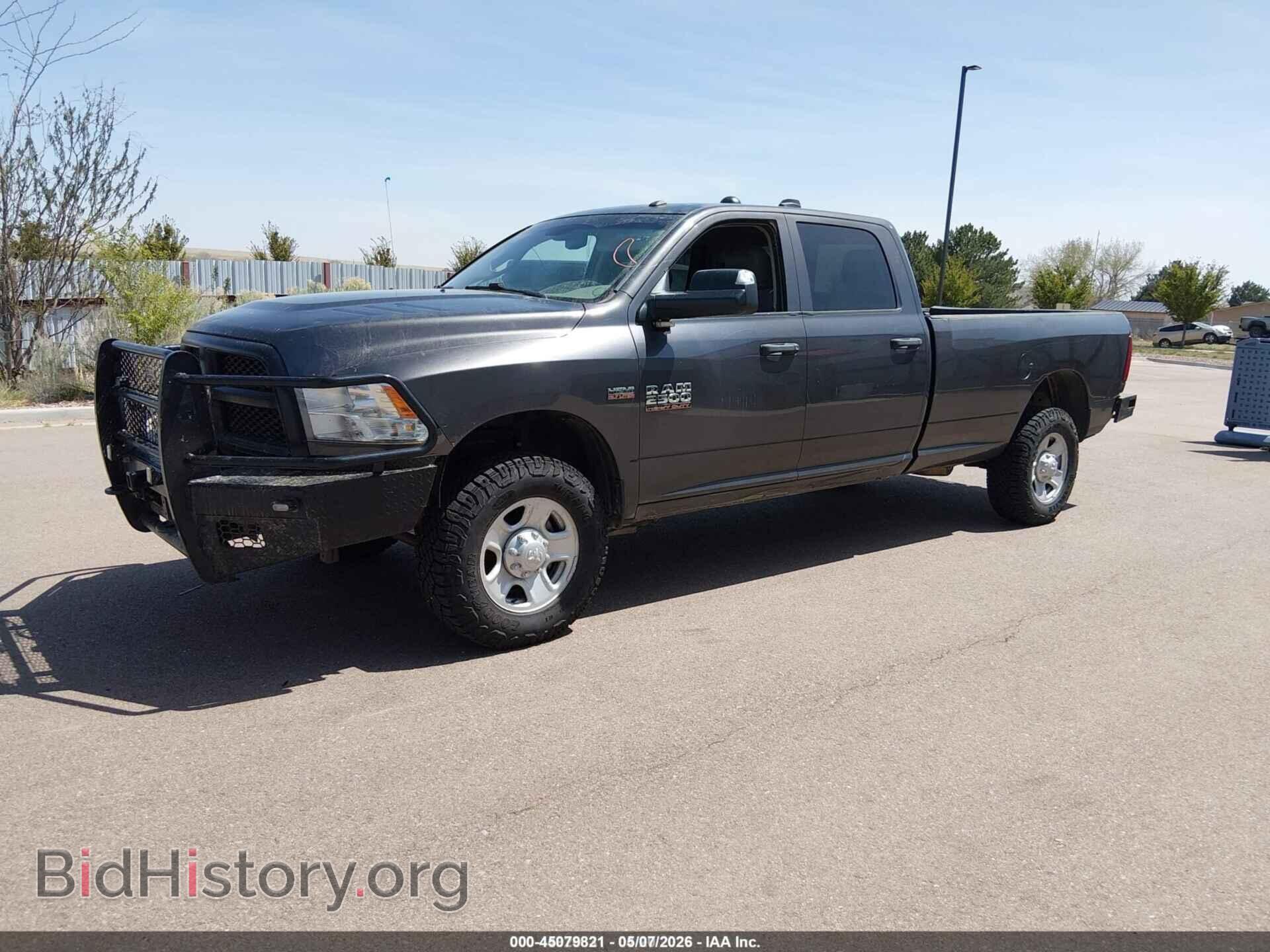 2016 RAM 2500 - VIN: 3C6TR5HT4GG317002 - Photo 2