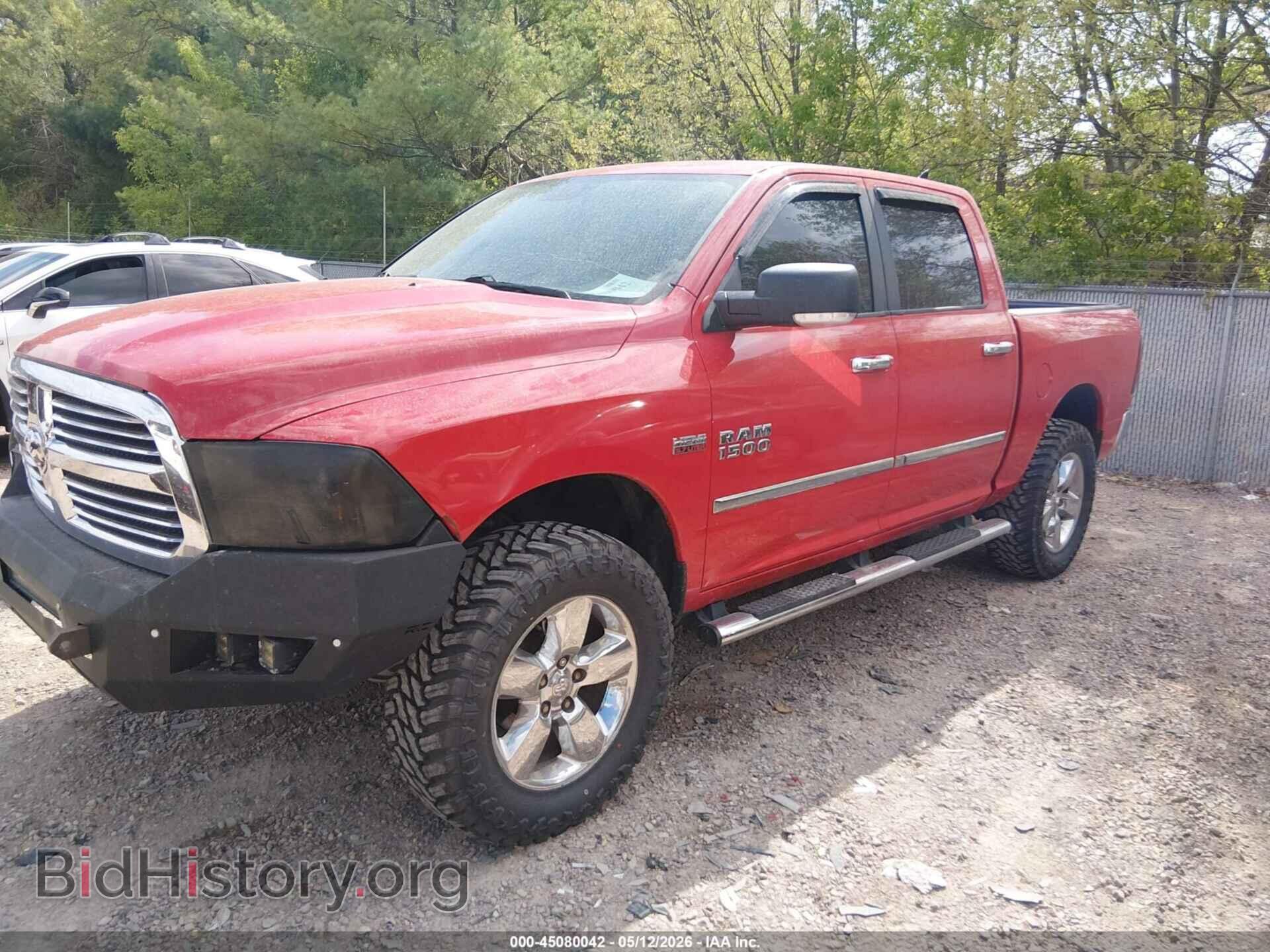 2016 RAM 1500 - VIN: 1C6RR7LT1GS222774 - Фото 2