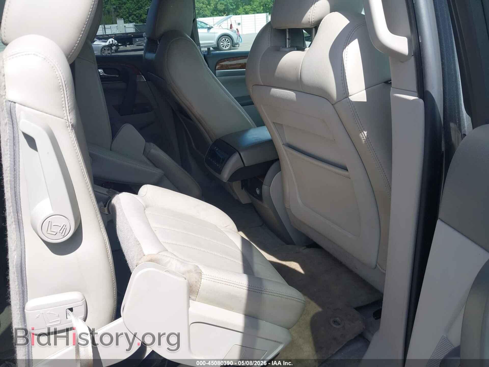 2011 BUICK ENCLAVE - VIN: 5GAKRCED6BJ348993 - Фото 8