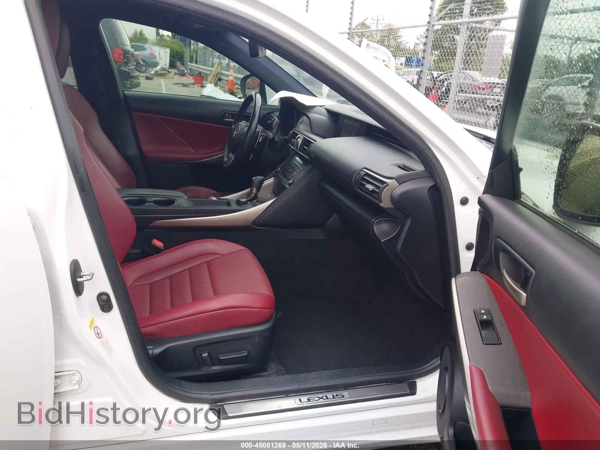 2019 LEXUS IS 300 - VIN: JTHBA1D21K5085300 - Photo 5