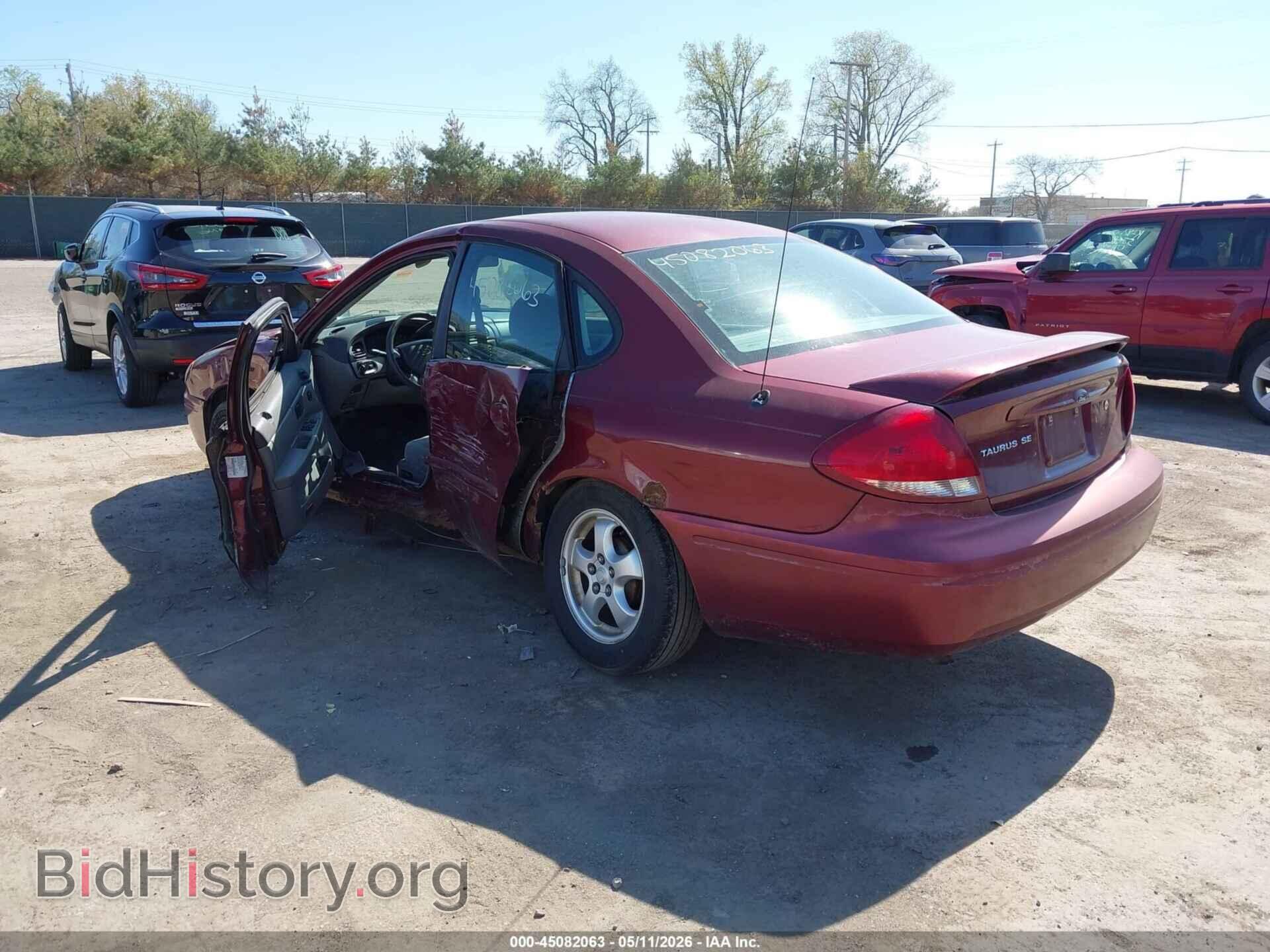 2005 FORD TAURUS - VIN: 1FAFP53225A208100 - Фото 3