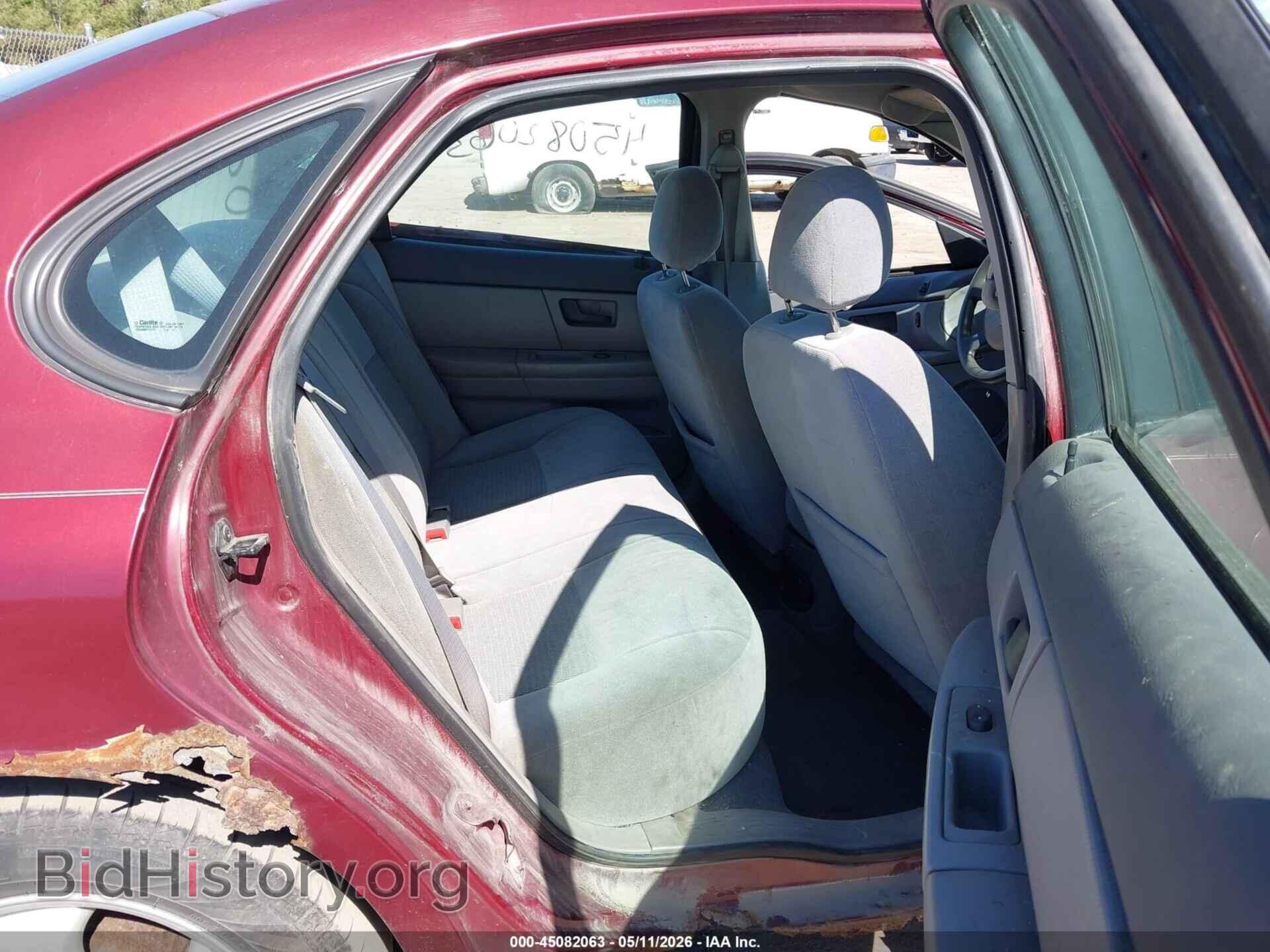 2005 FORD TAURUS - VIN: 1FAFP53225A208100 - Фото 8