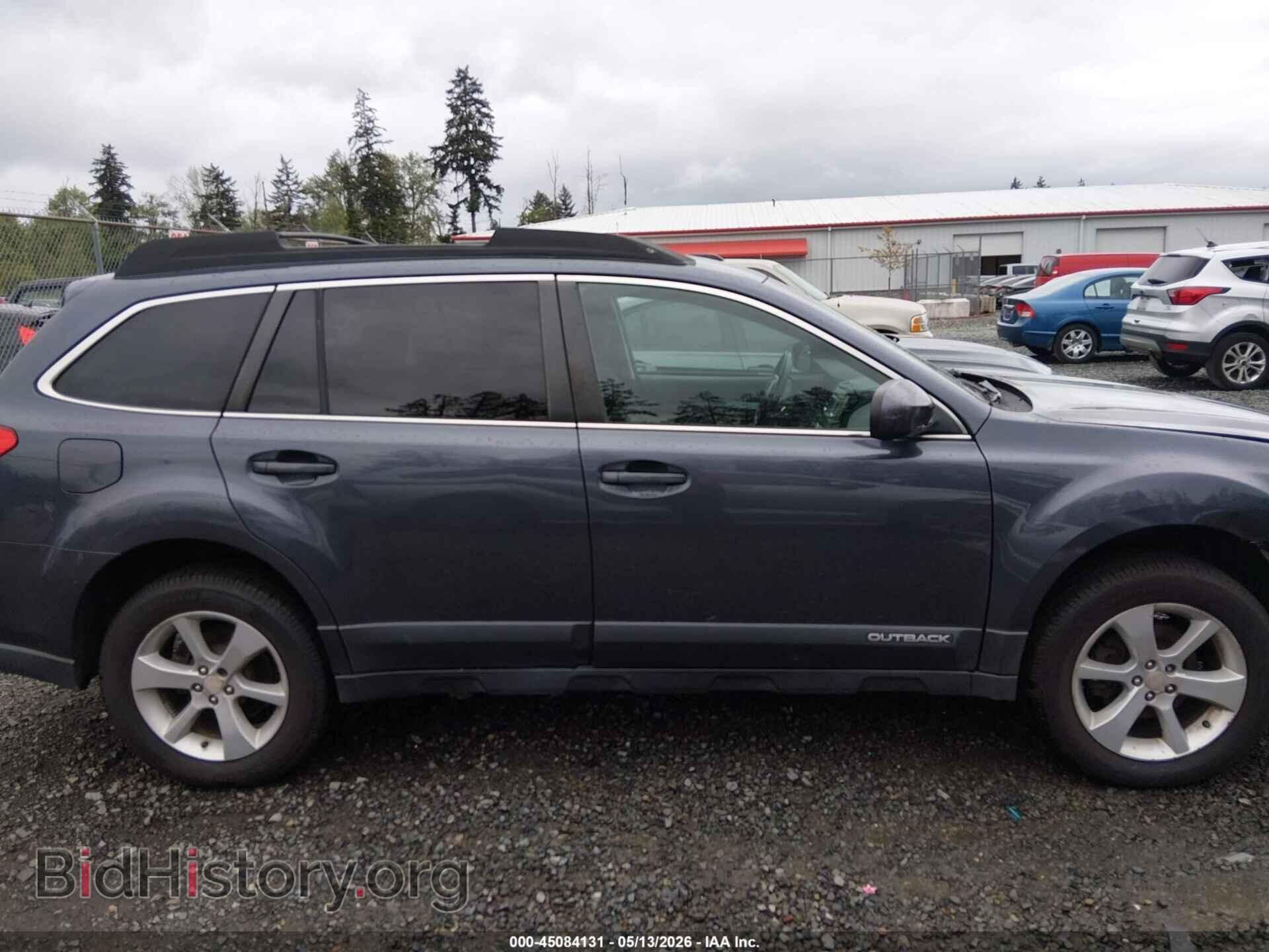 2014 SUBARU OUTBACK - VIN: 4S4BRBCC8E3325755 - Photo 13