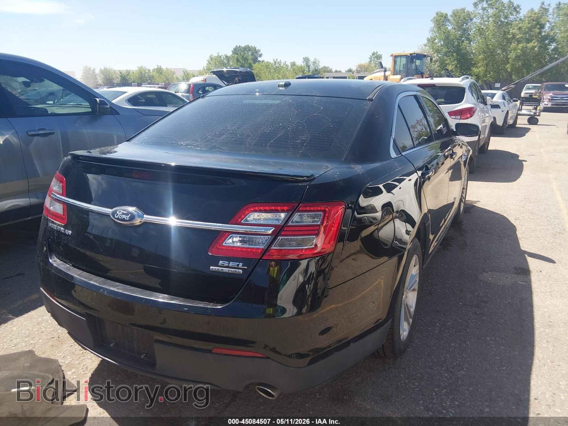 2017 FORD TAURUS - VIN: 1FAHP2E88HG137642 - Фото 4