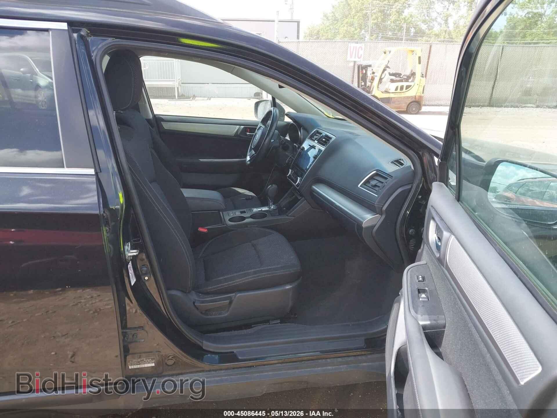 2019 SUBARU OUTBACK - VIN: 4S4BSAFC3K3206906 - Фото 5
