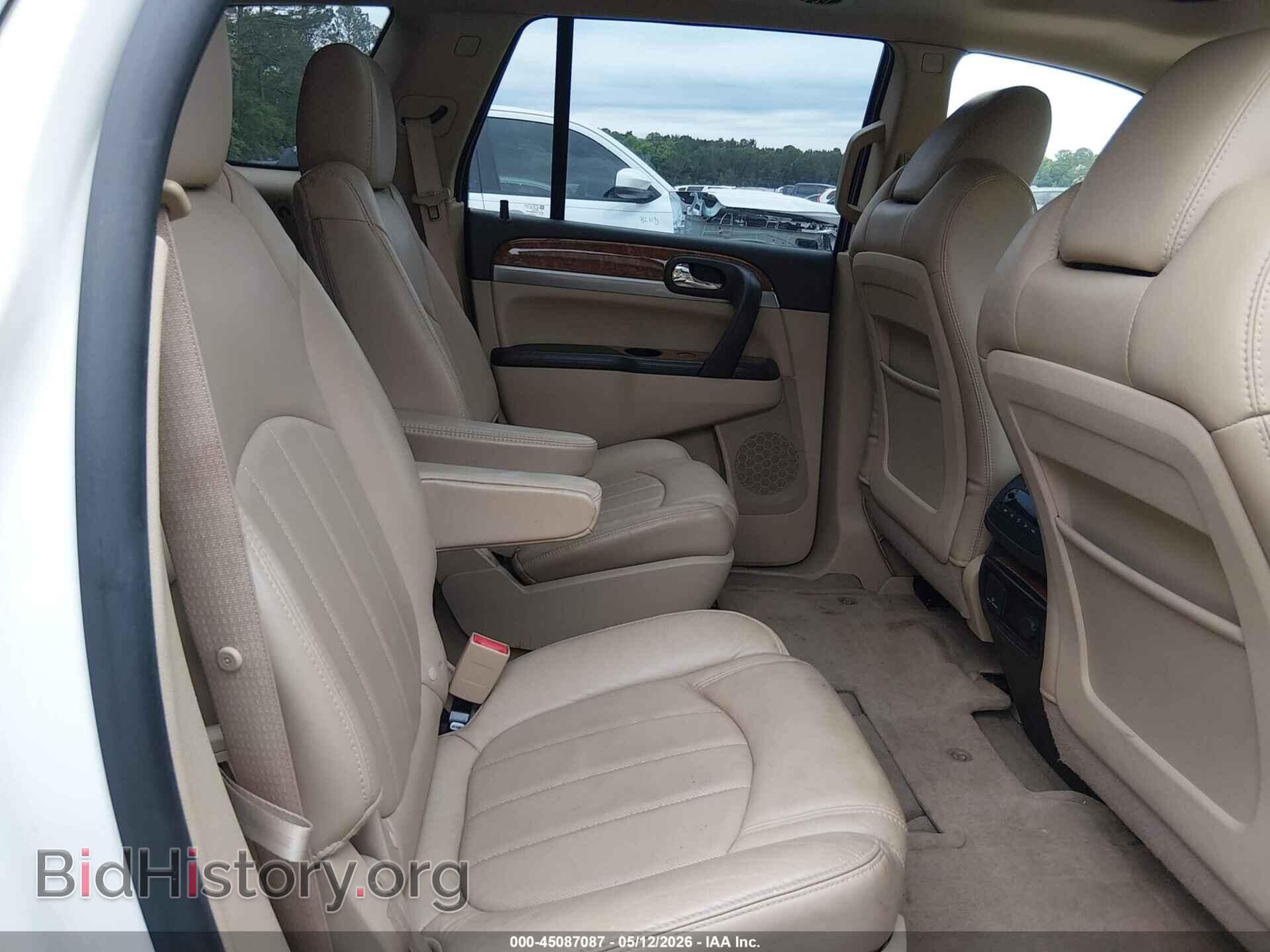 2011 BUICK ENCLAVE - VIN: 5GAKRCED6BJ171670 - Фото 8