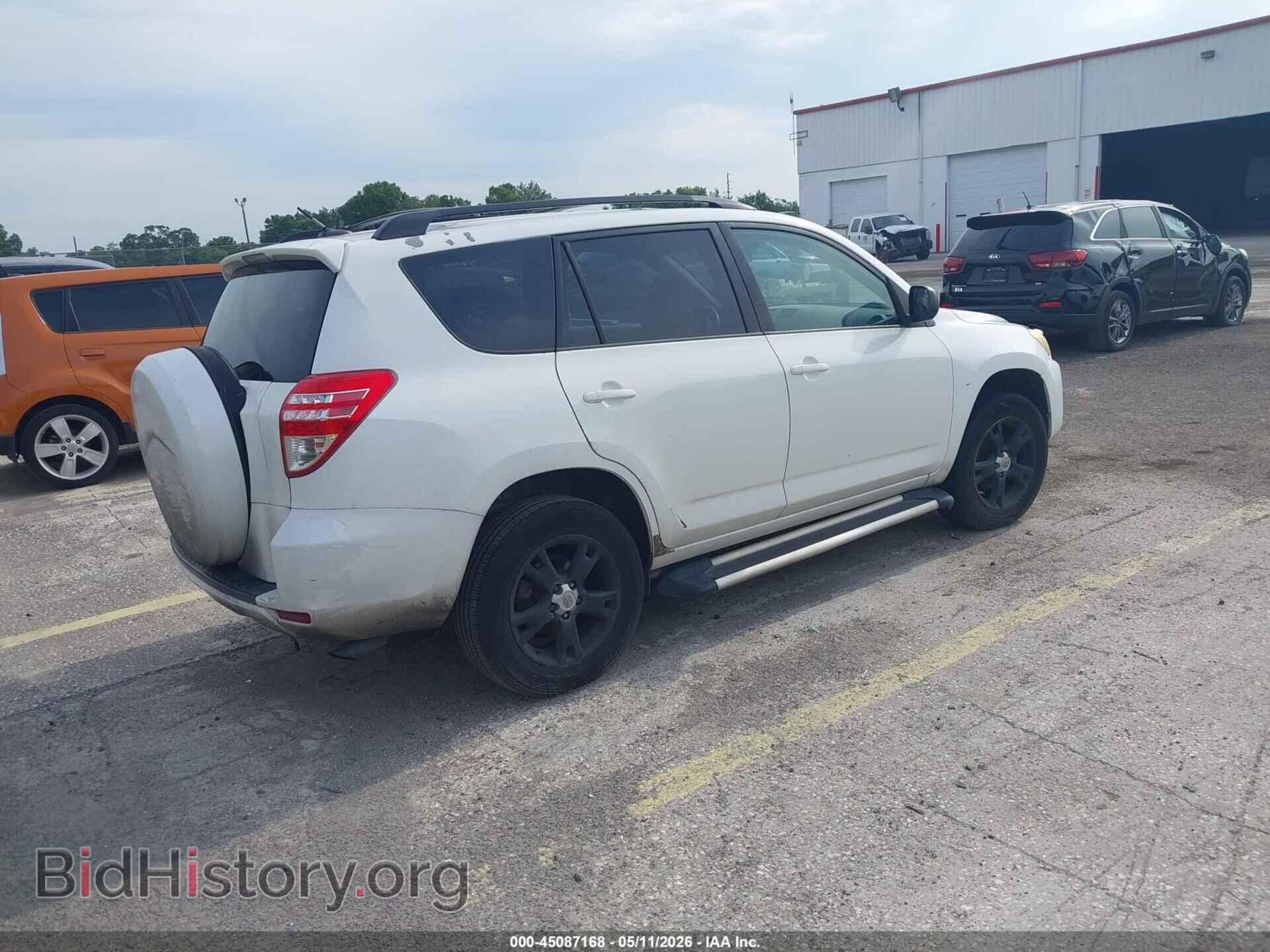 2011 TOYOTA RAV4 - VIN: 2T3ZF4DV8BW066507 - Фото 4