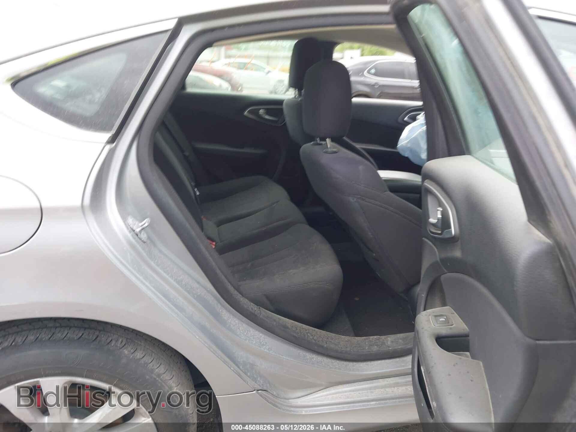 2015 CHRYSLER 200 - VIN: 1C3CCCAB9FN503614 - Фото 8