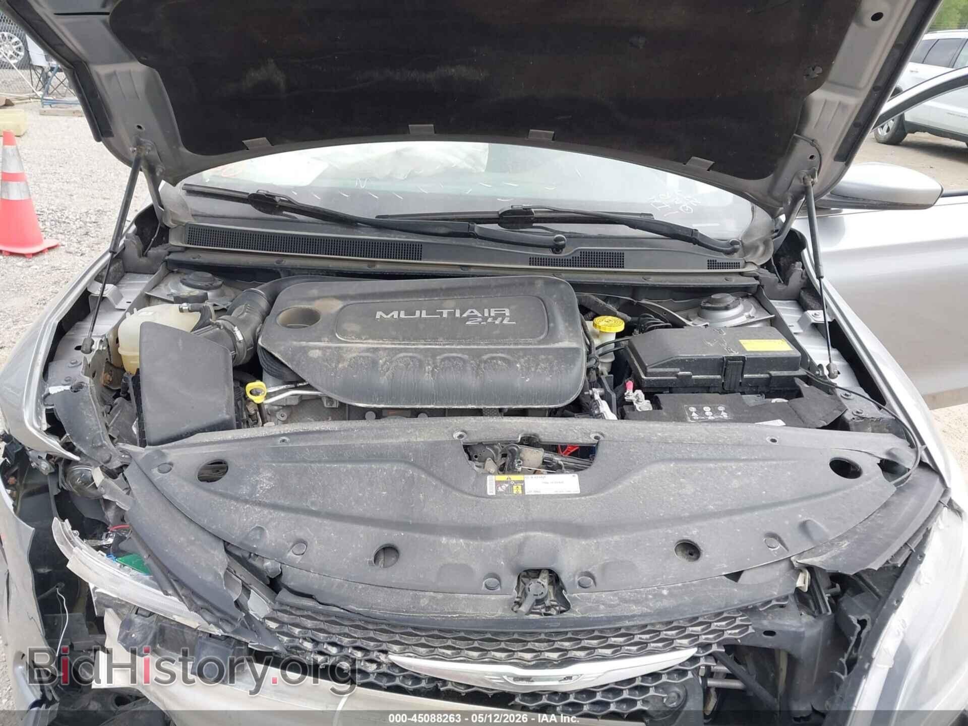 2015 CHRYSLER 200 - VIN: 1C3CCCAB9FN503614 - Фото 10