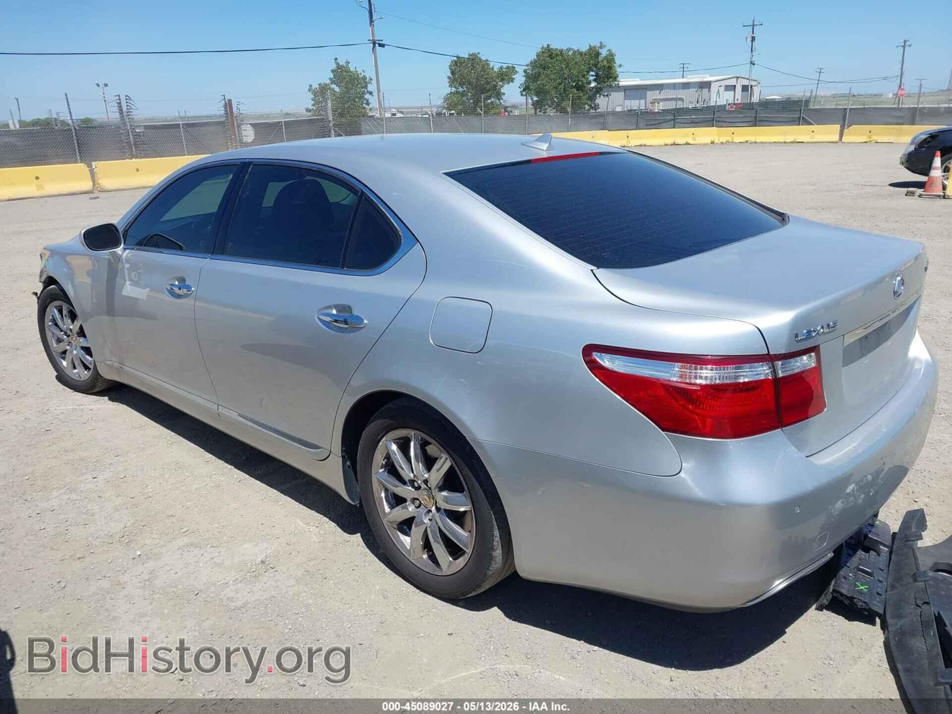 2007 LEXUS LS 460 - VIN: JTHGL46F275013675 - Photo 3