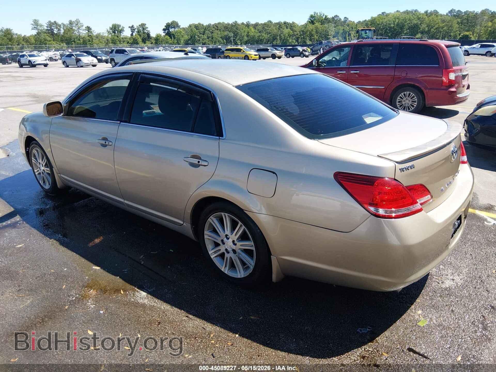 2005 TOYOTA AVALON - VIN: 4T1BK36B85U044692 - Фото 3