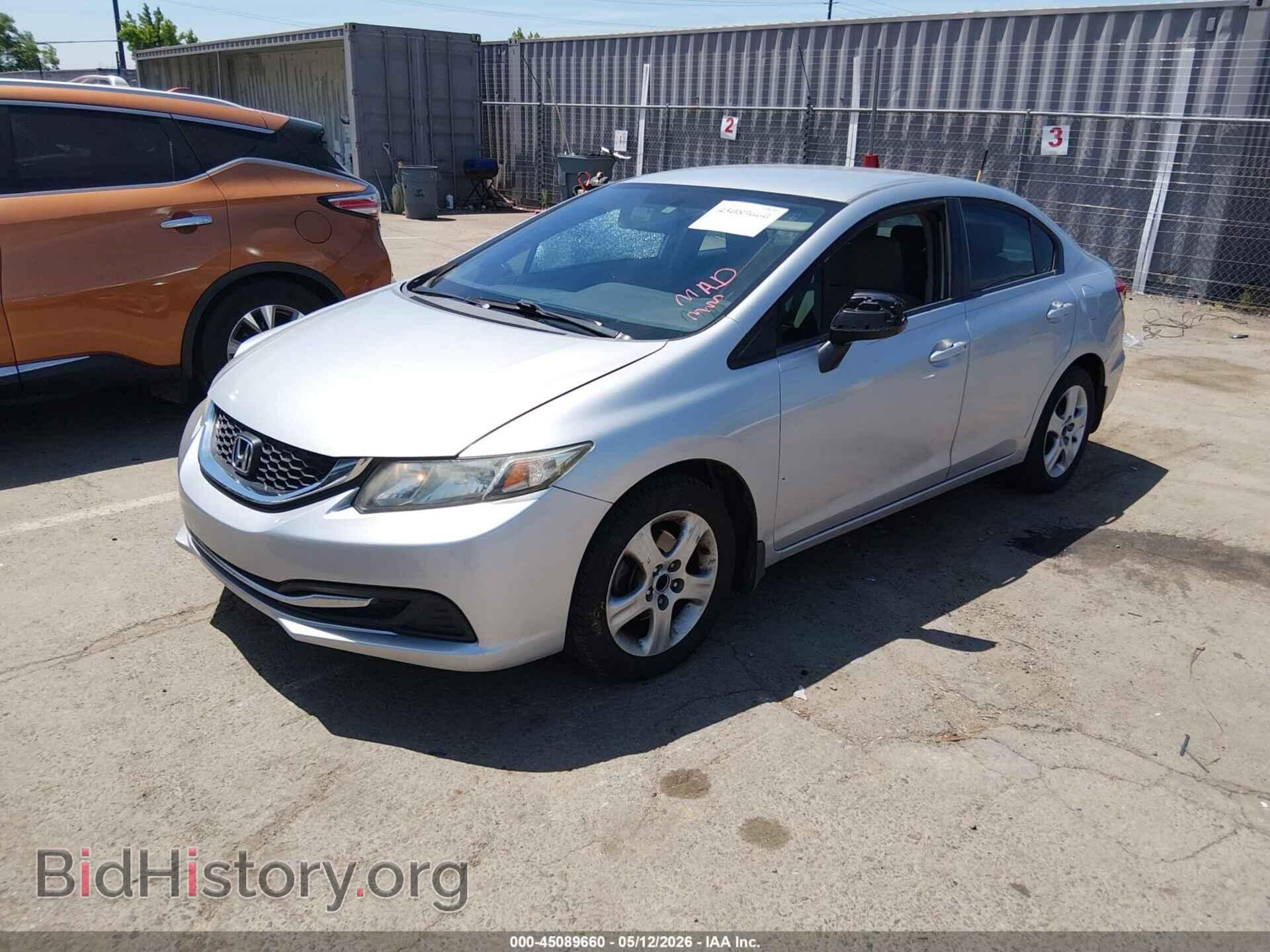 2013 HONDA CIVIC - VIN: 2HGFB2F51DH579392 - Фото 2