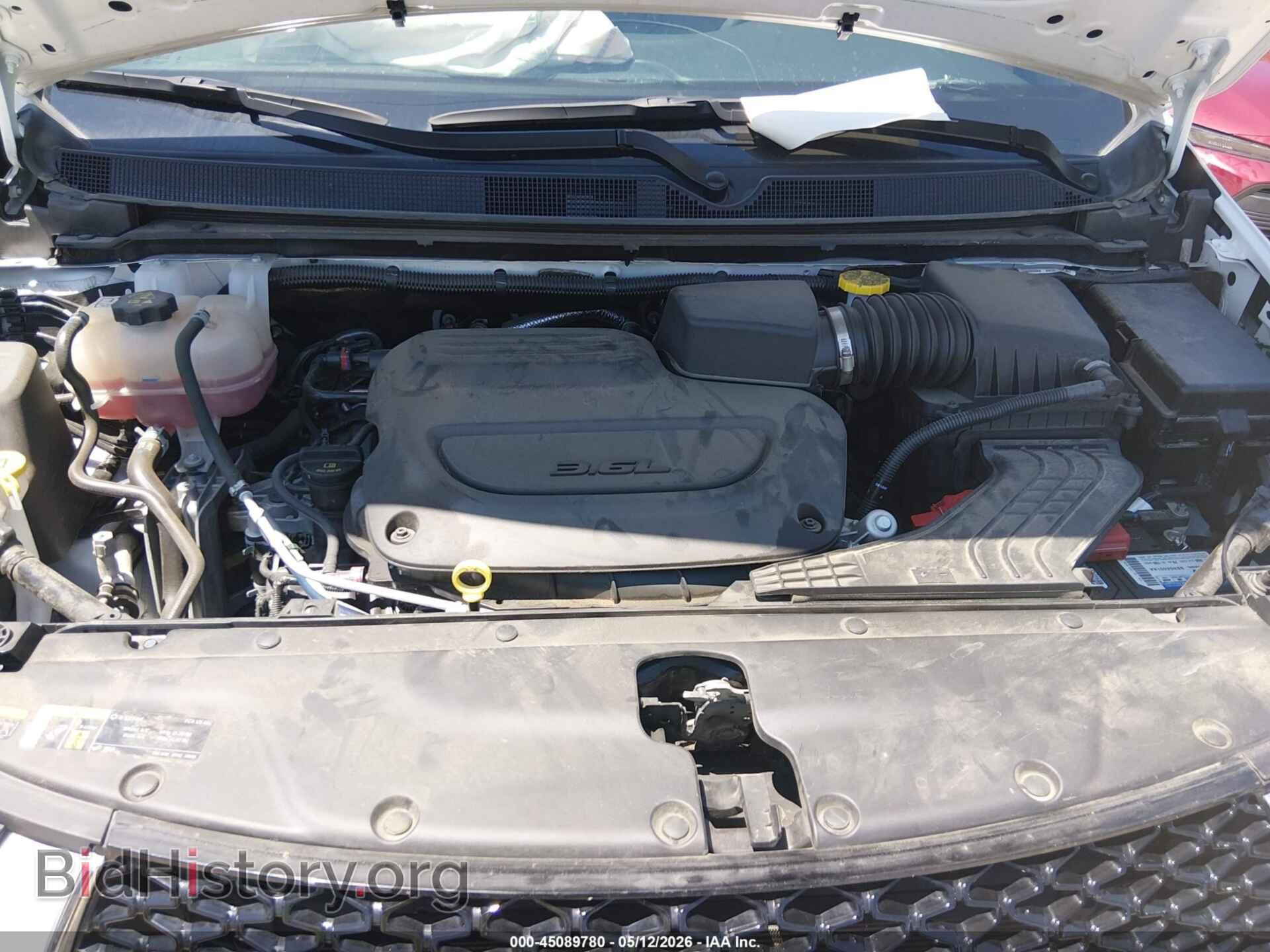2025 CHRYSLER PACIFICA - VIN: 2C4RC1BG7SR512023 - Photo 10