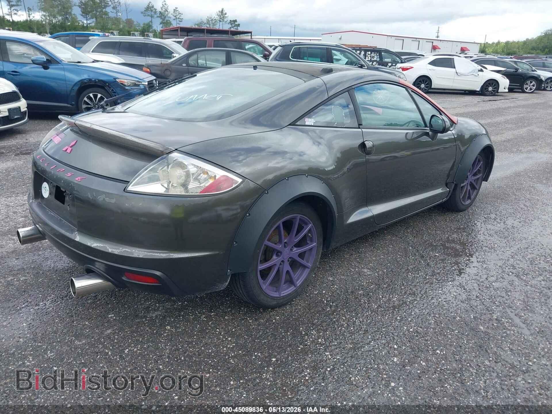 2011 MITSUBISHI ECLIPSE - VIN: 4A31K5DF2BE001941 - Photo 4