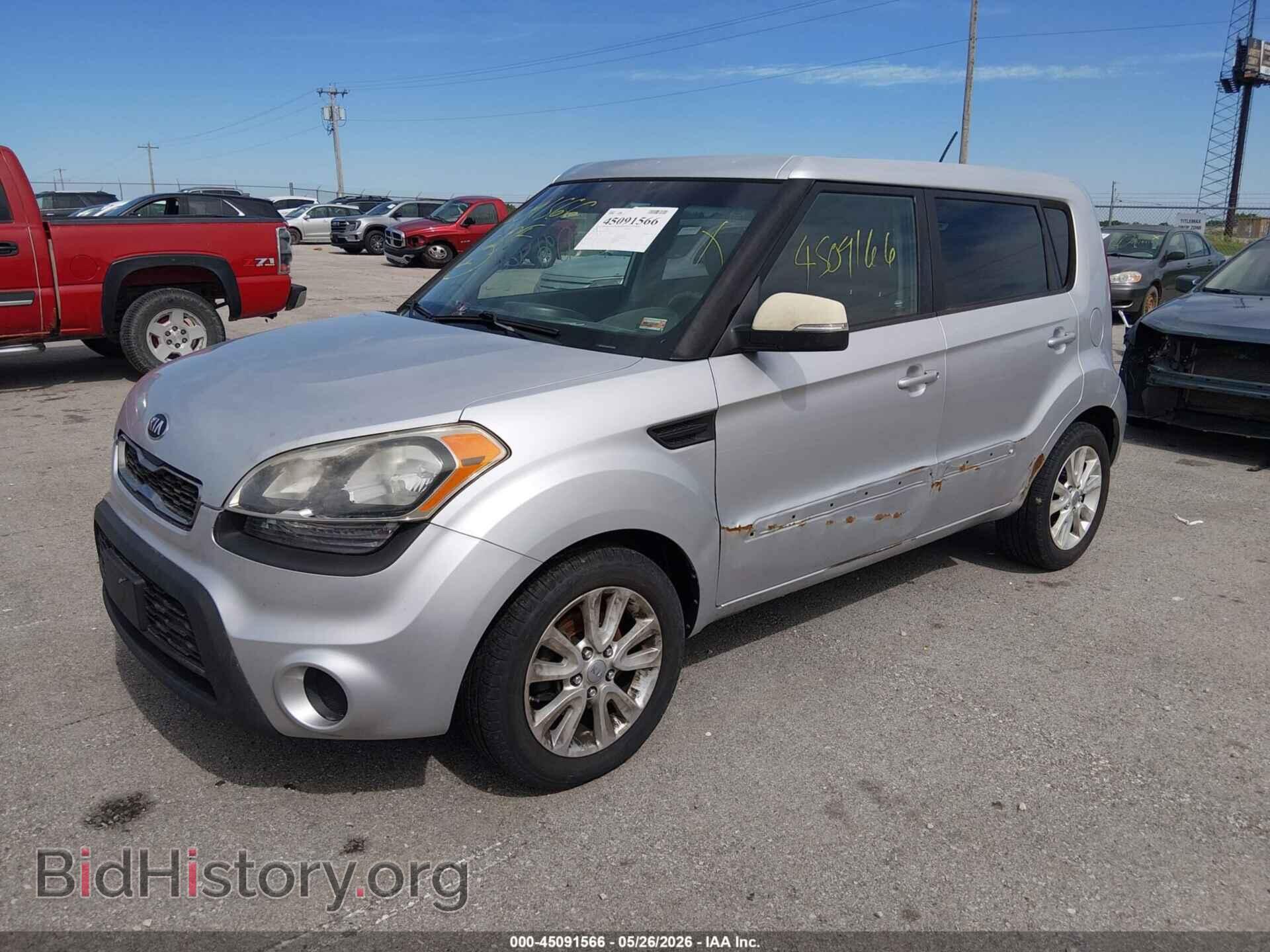 2013 KIA SOUL - VIN: KNDJT2A65D7776258 - Фото 2