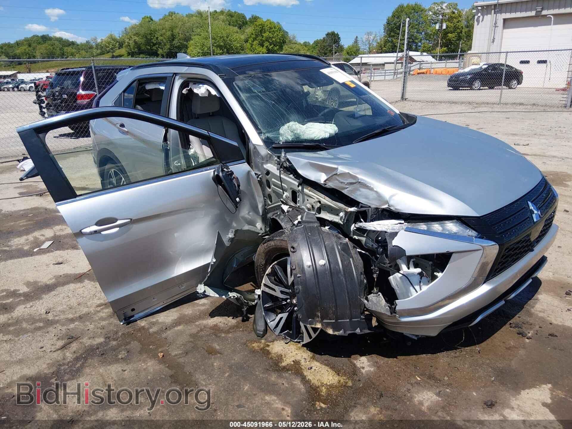 Photo JA4ATWAA4SZ008519 - MITSUBISHI ECLIPSE CROSS 2025