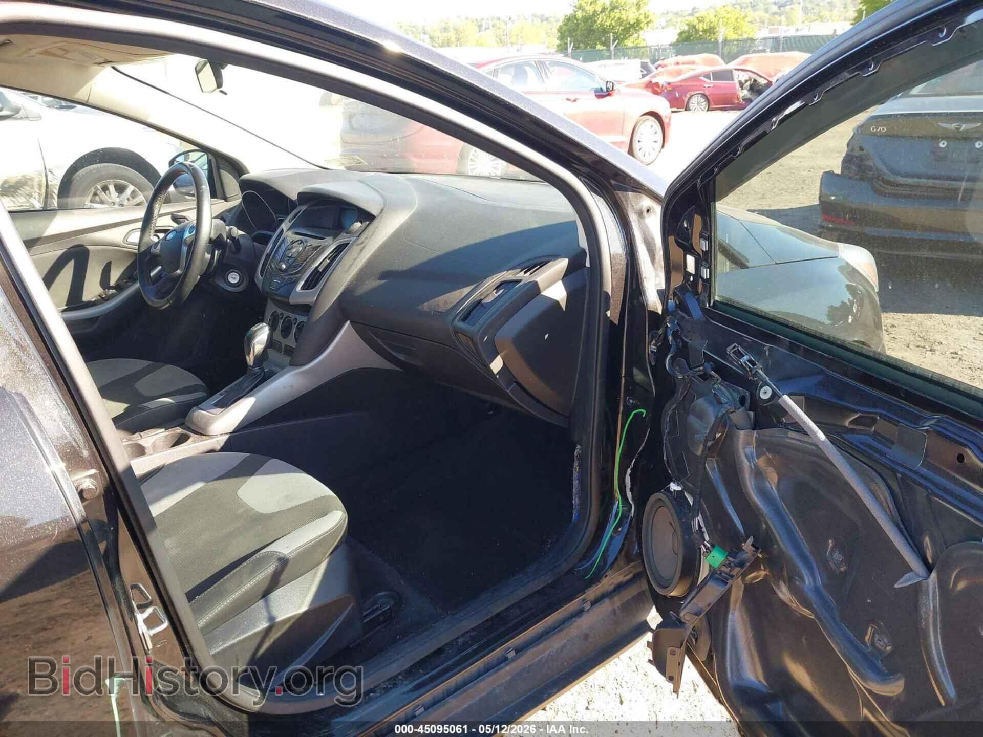 2012 FORD FOCUS - VIN: 1FAHP3F23CL407392 - Фото 5