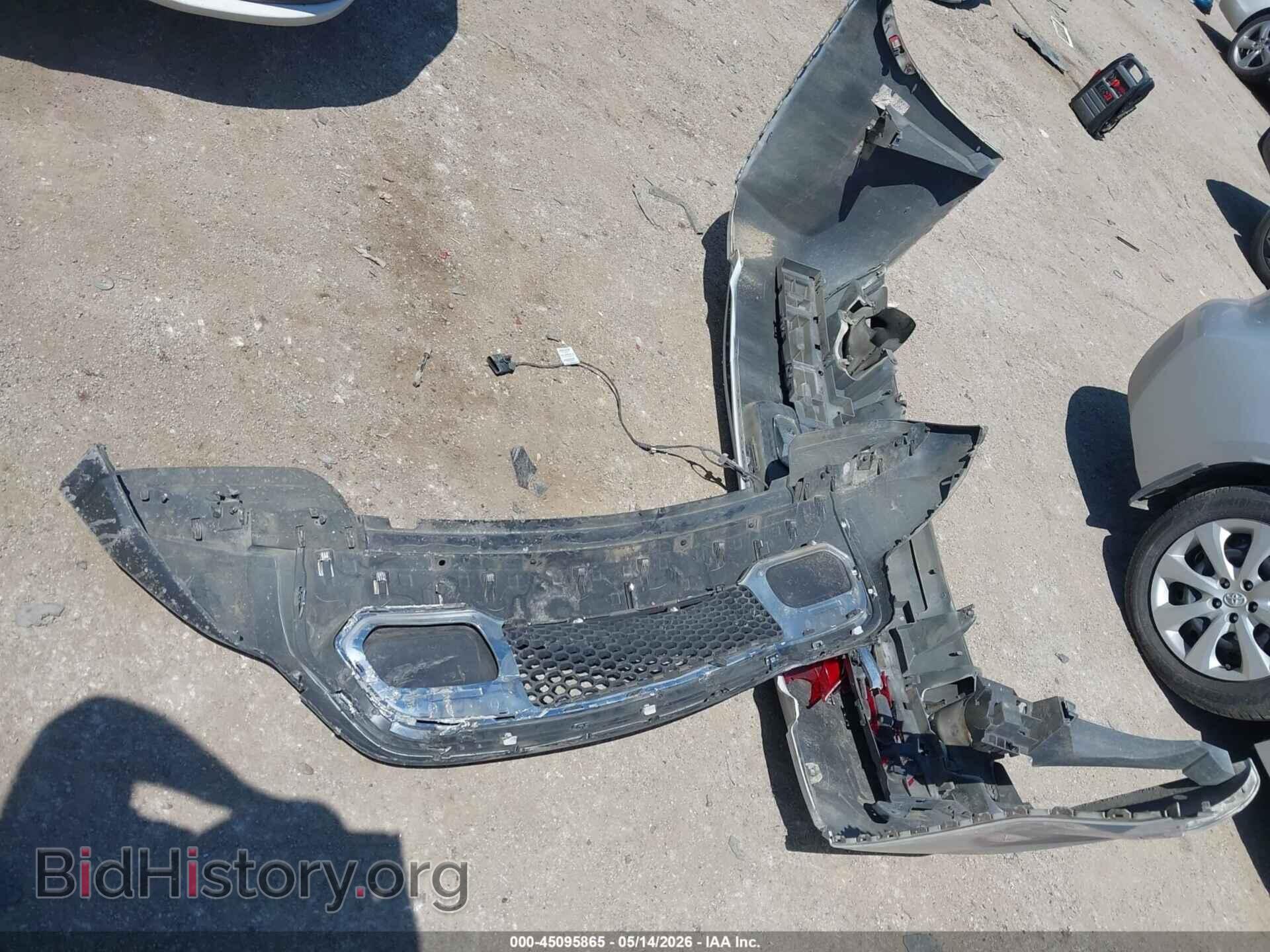 2016 CHRYSLER 300 - VIN: 2C3CCAGG3GH262179 - Фото 12