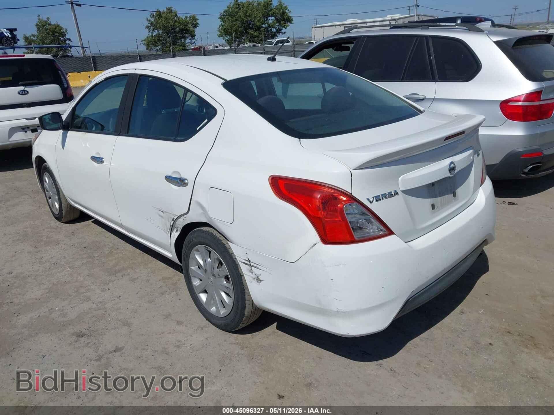 2017 NISSAN VERSA - VIN: 3N1CN7AP3HL875450 - Photo 3