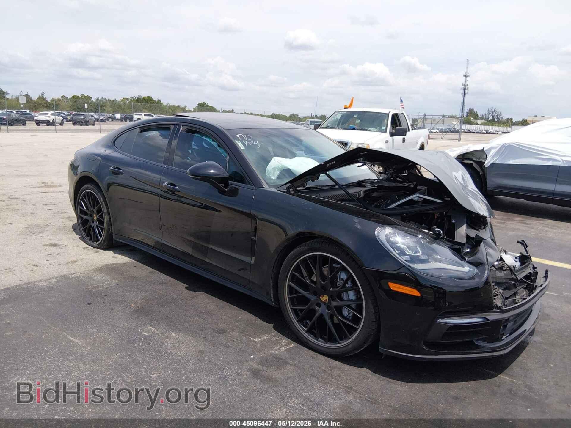 Photo WP0AA2A76JL119647 - PORSCHE PANAMERA 2018