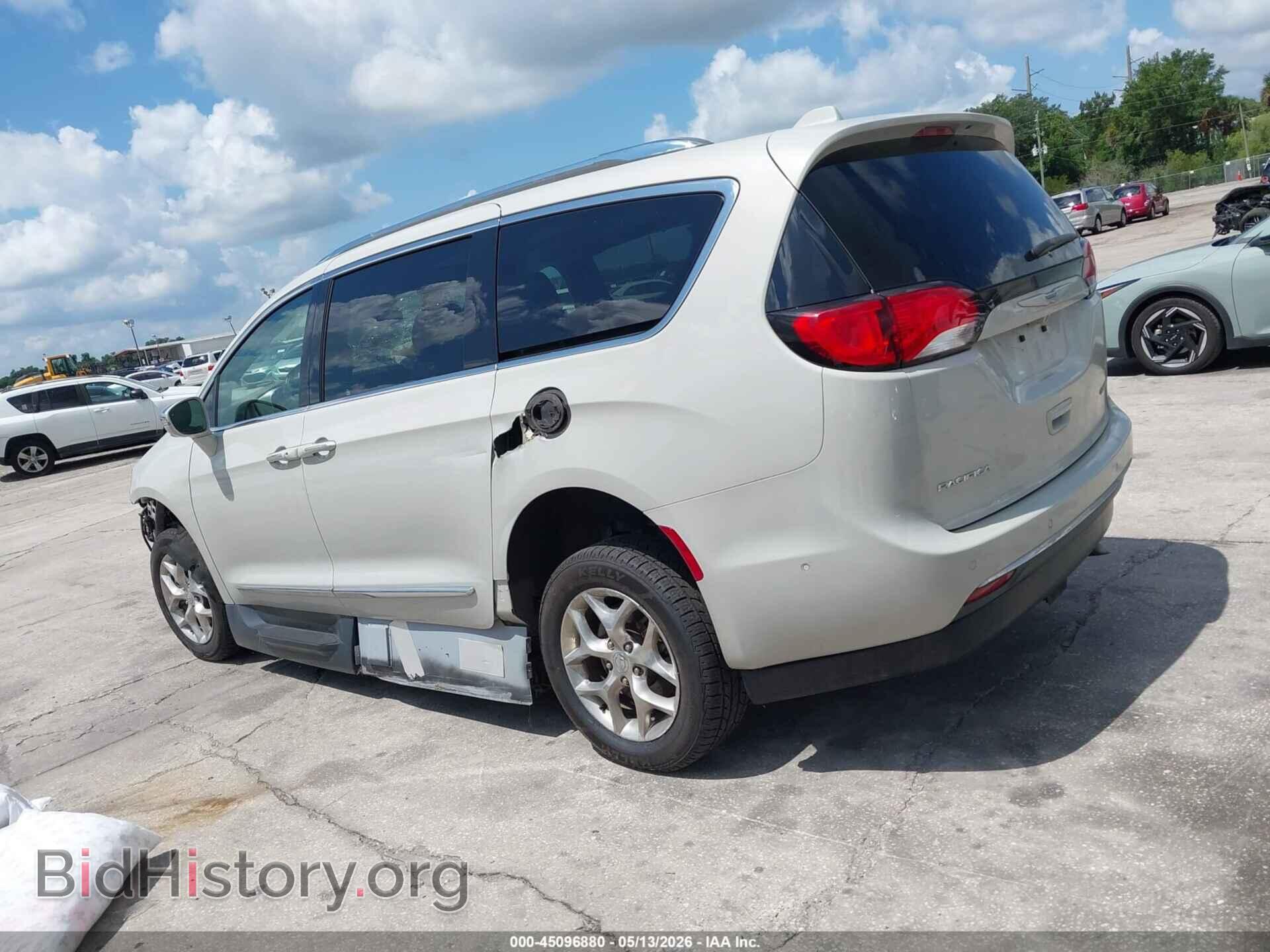 2017 CHRYSLER PACIFICA - VIN: 2C4RC1GG1HR764027 - Фото 14
