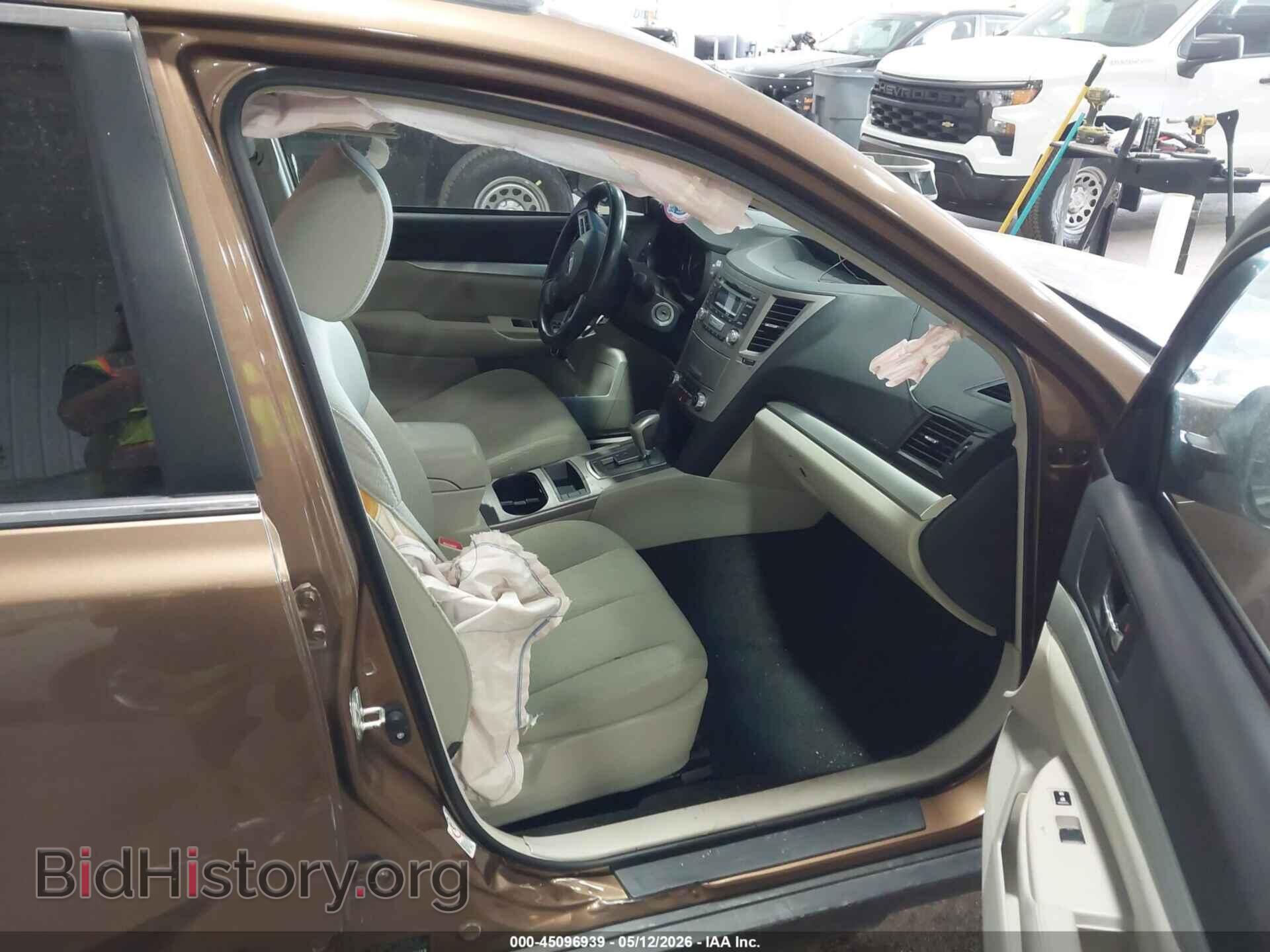 2012 SUBARU OUTBACK - VIN: 4S4BRBBC4C3220645 - Photo 5