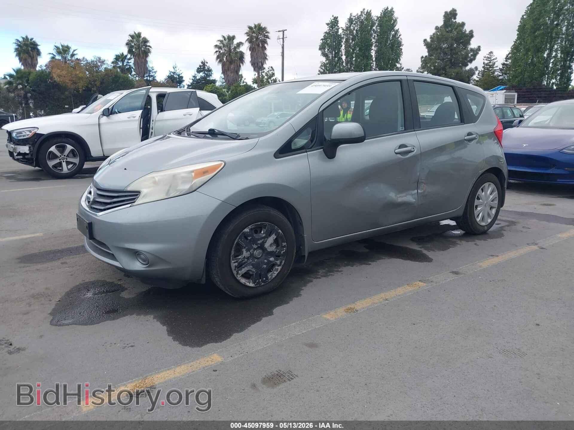2014 NISSAN VERSA NOTE - VIN: 3N1CE2CP2EL358619 - Photo 2