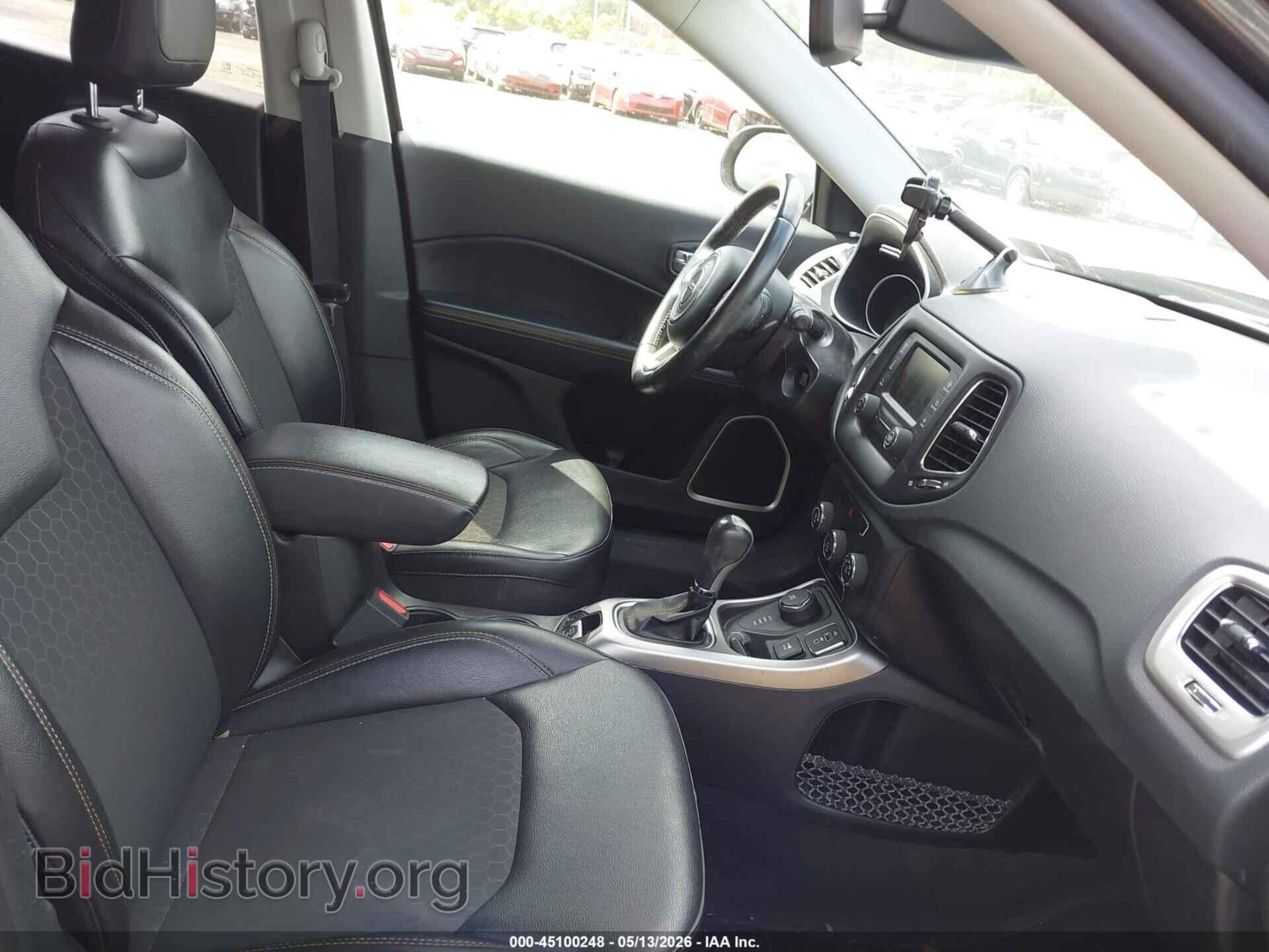 2018 JEEP COMPASS - VIN: 3C4NJDBBXJT492176 - Фото 5