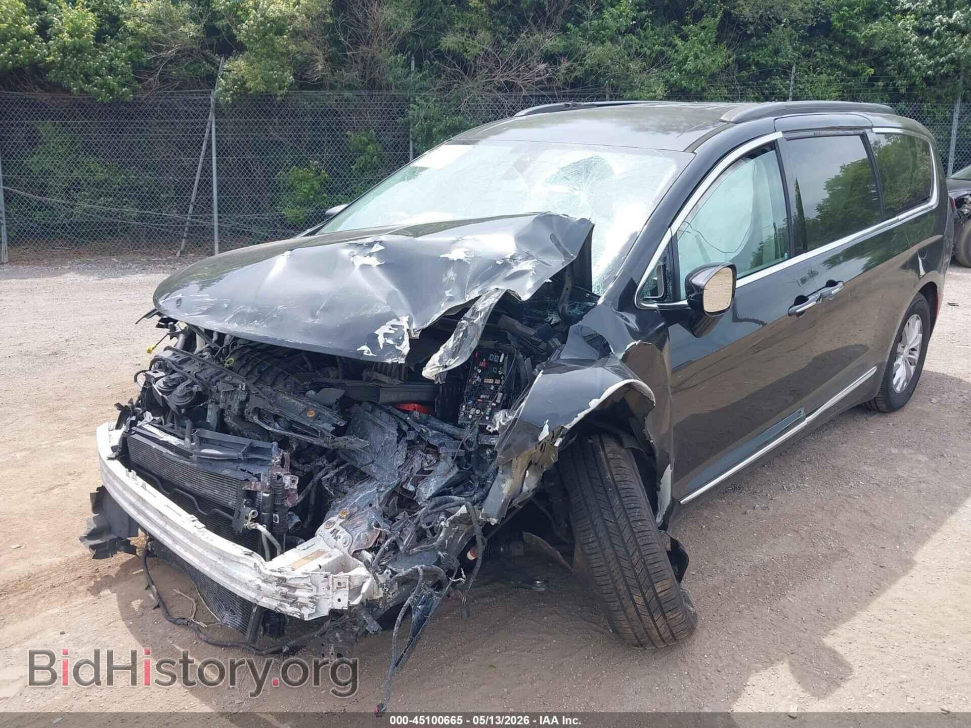 2017 CHRYSLER PACIFICA - VIN: 2C4RC1BG3HR515588 - Photo 2
