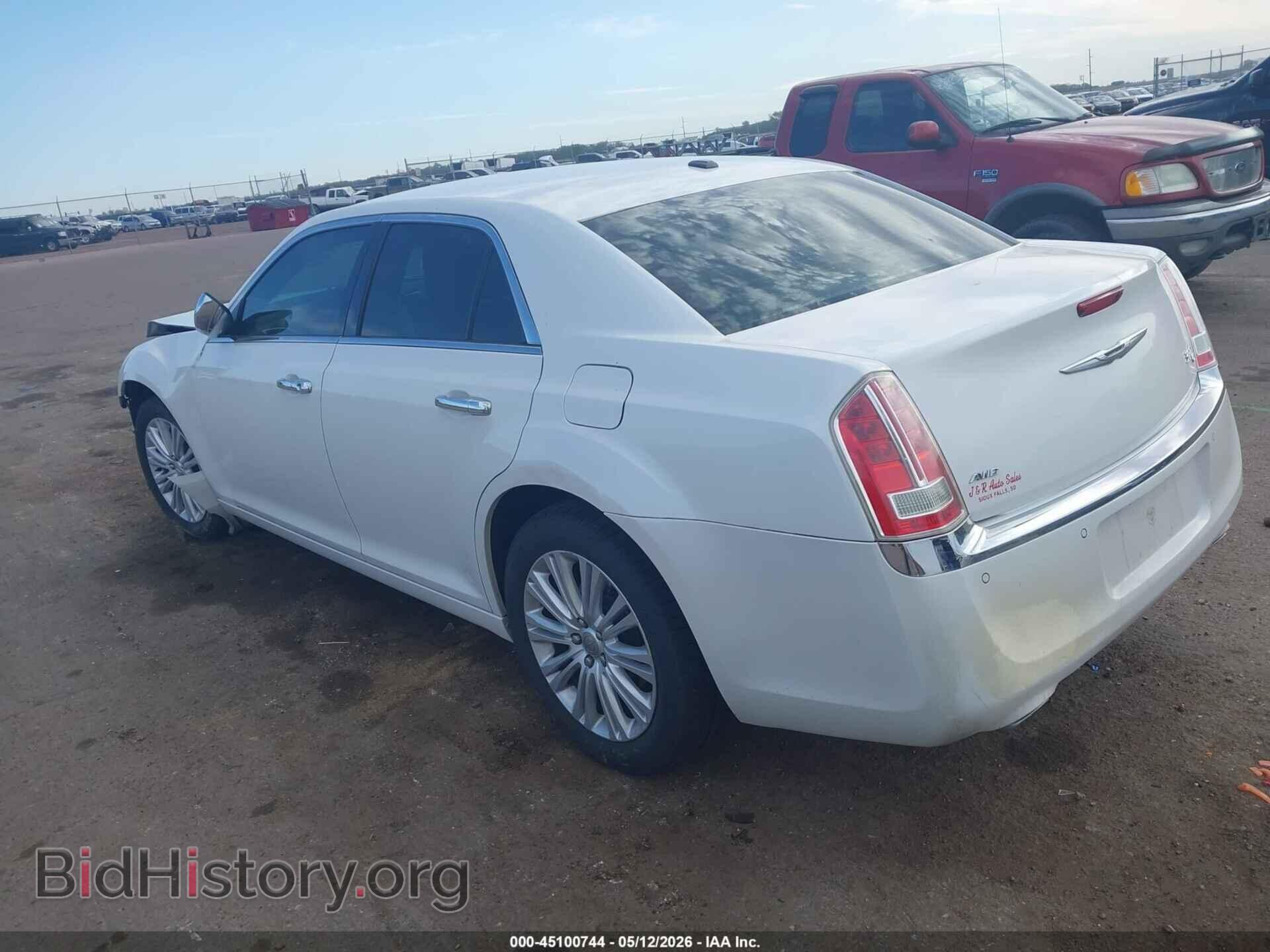 2014 CHRYSLER 300C - VIN: 2C3CCAKG3EH285319 - Фото 3