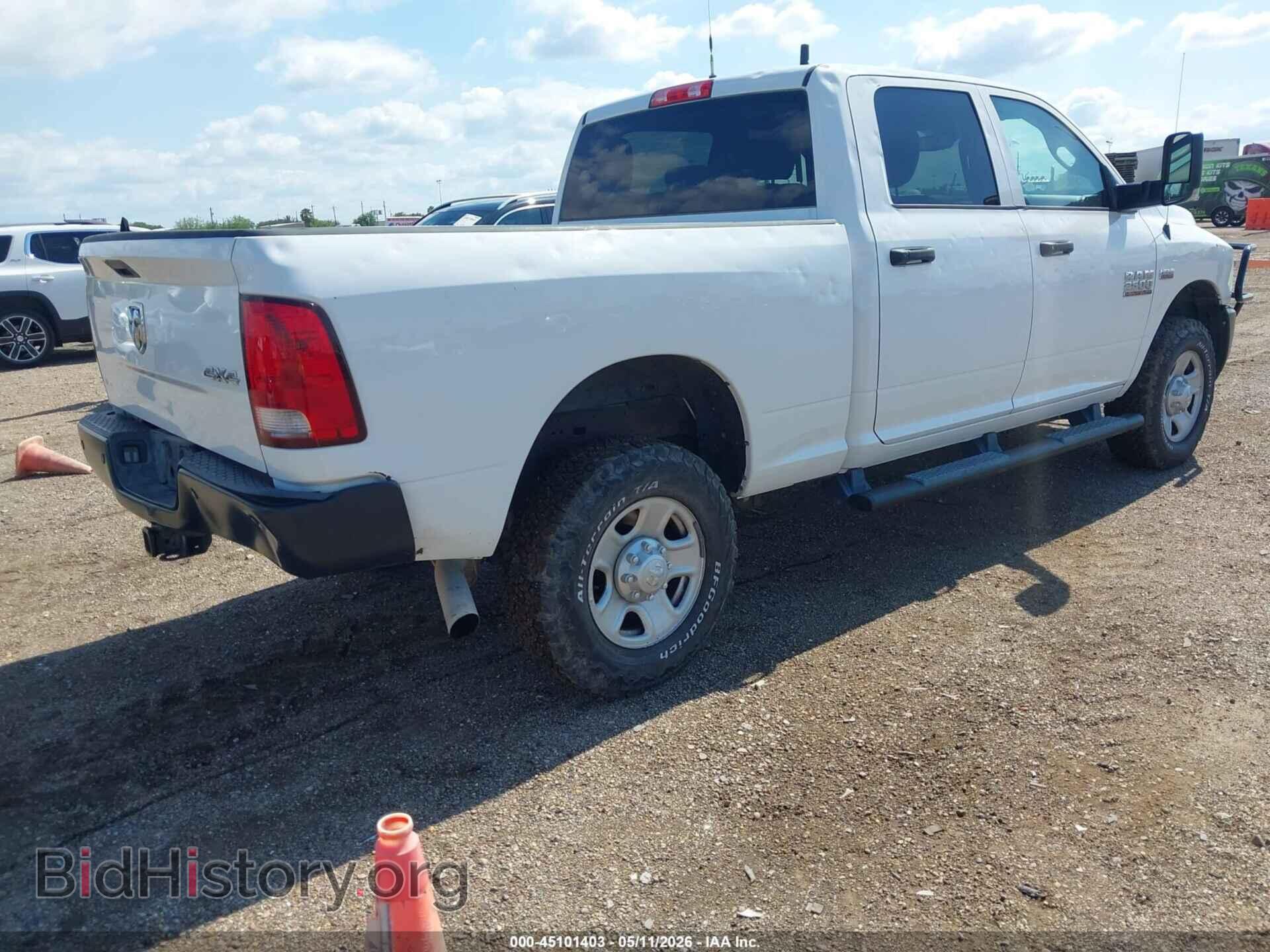 2017 RAM 2500 - VIN: 3C6UR5CJ2HG727485 - Фото 4