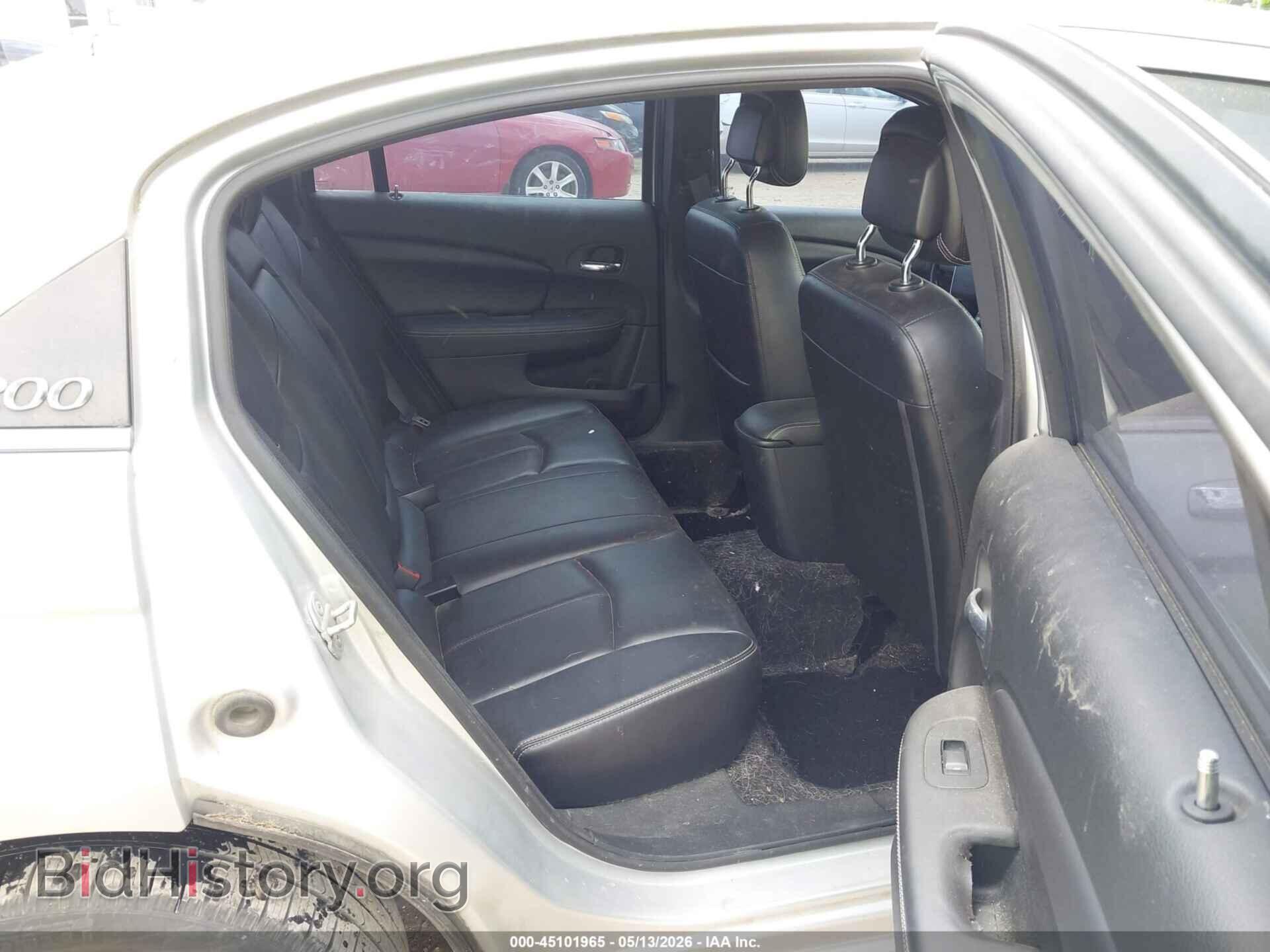 2011 CHRYSLER 200 - VIN: 1C3BC2FB3BN501088 - Фото 8