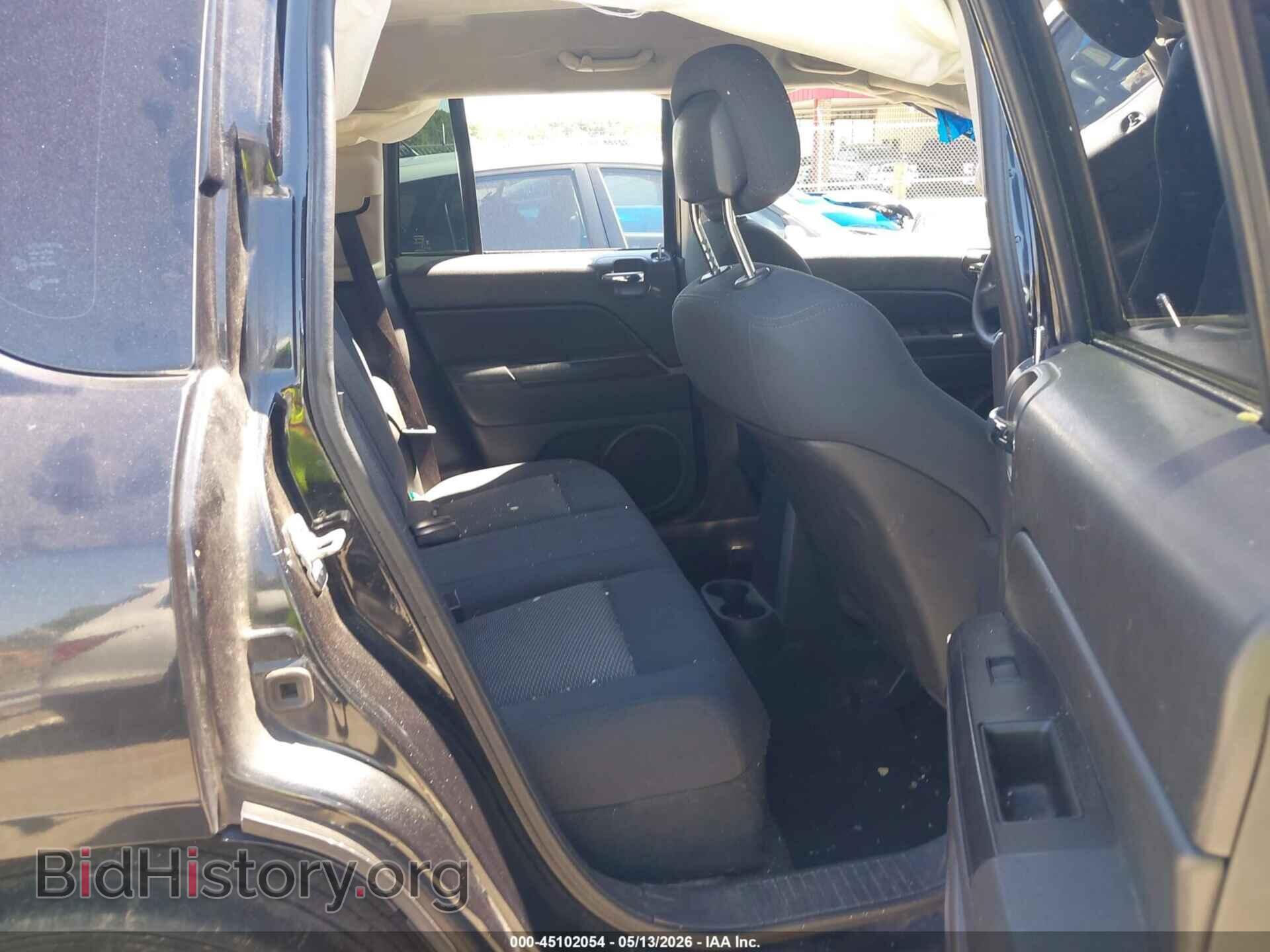 2010 JEEP COMPASS - VIN: 1J4NT4FB8AD591700 - Фото 8