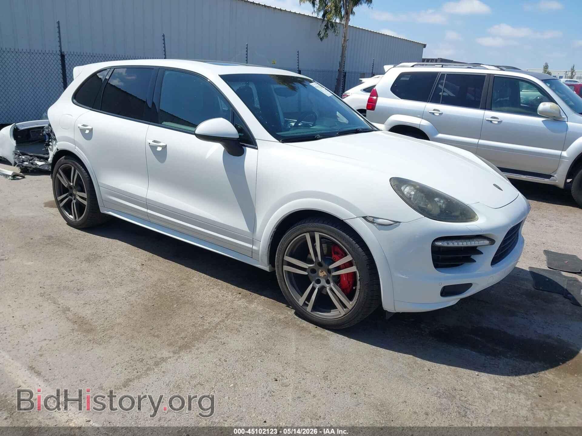 Photo WP1AD2A28DLA75407 - PORSCHE CAYENNE 2013
