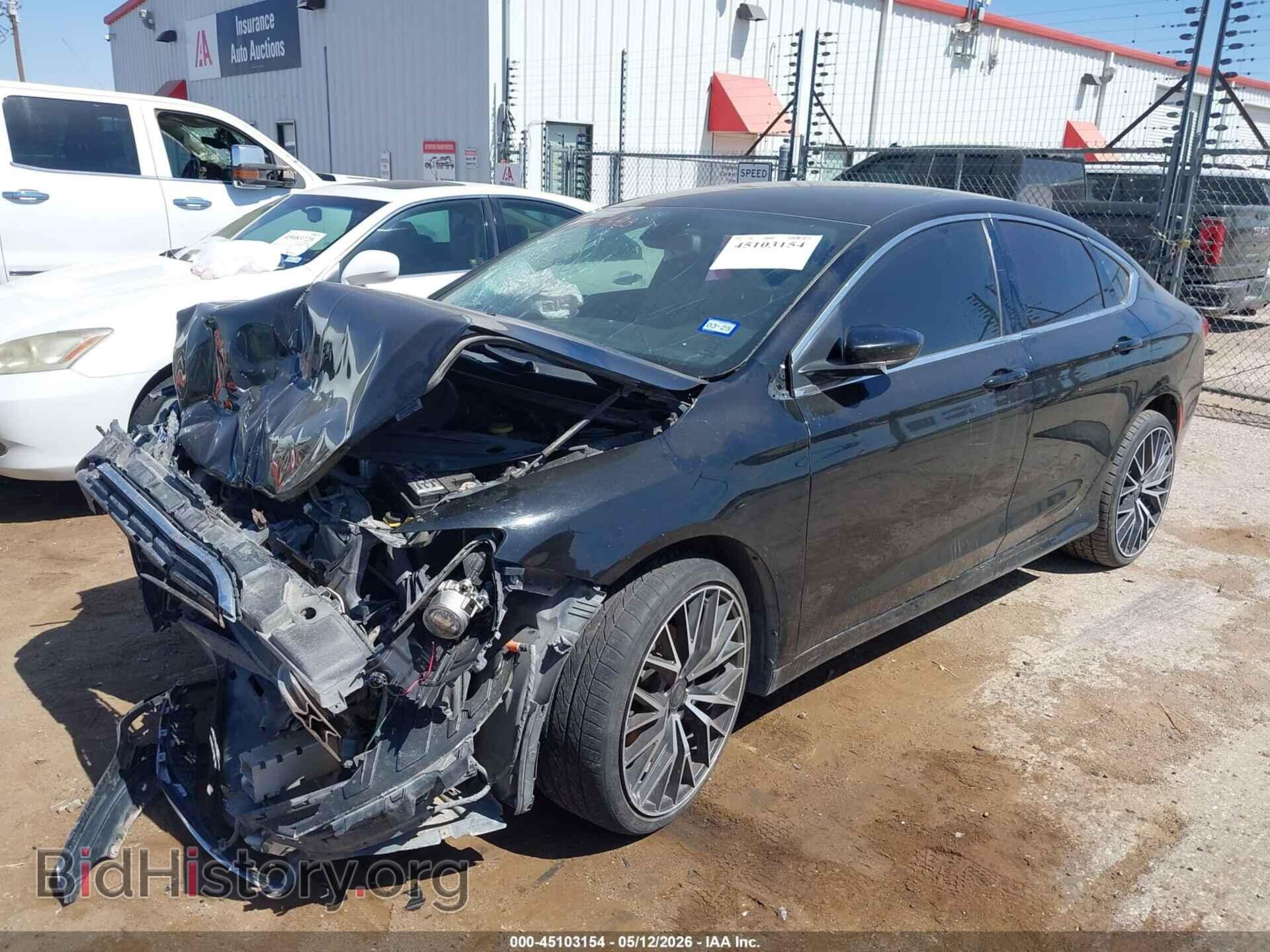 2015 CHRYSLER 200 - VIN: 1C3CCCAB1FN711079 - Фото 2