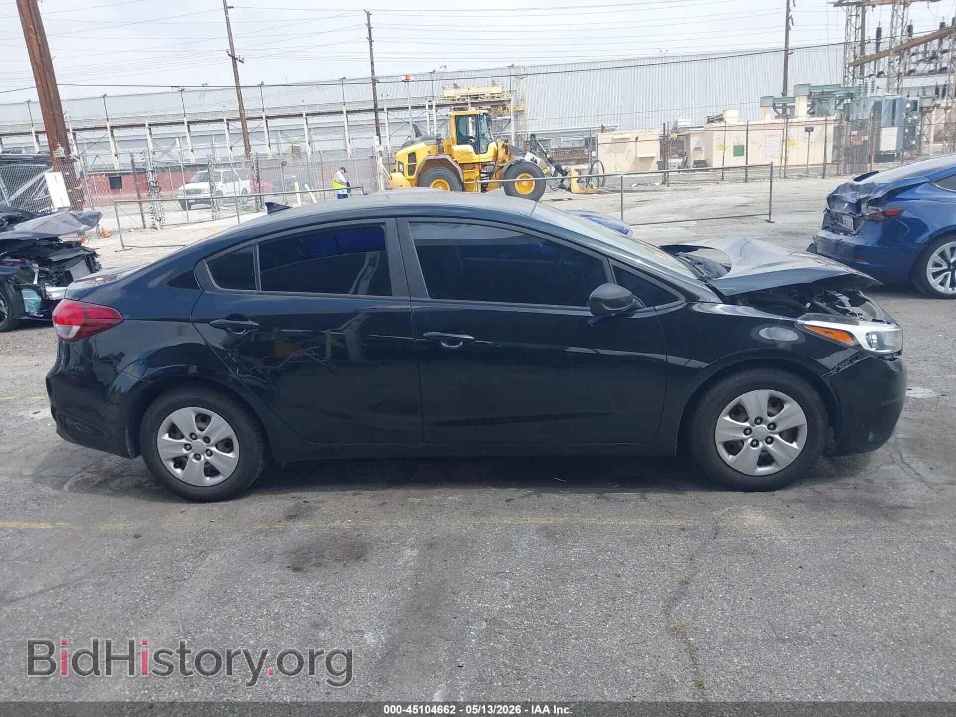 2017 KIA FORTE - VIN: 3KPFK4A76HE100436 - Фото 13