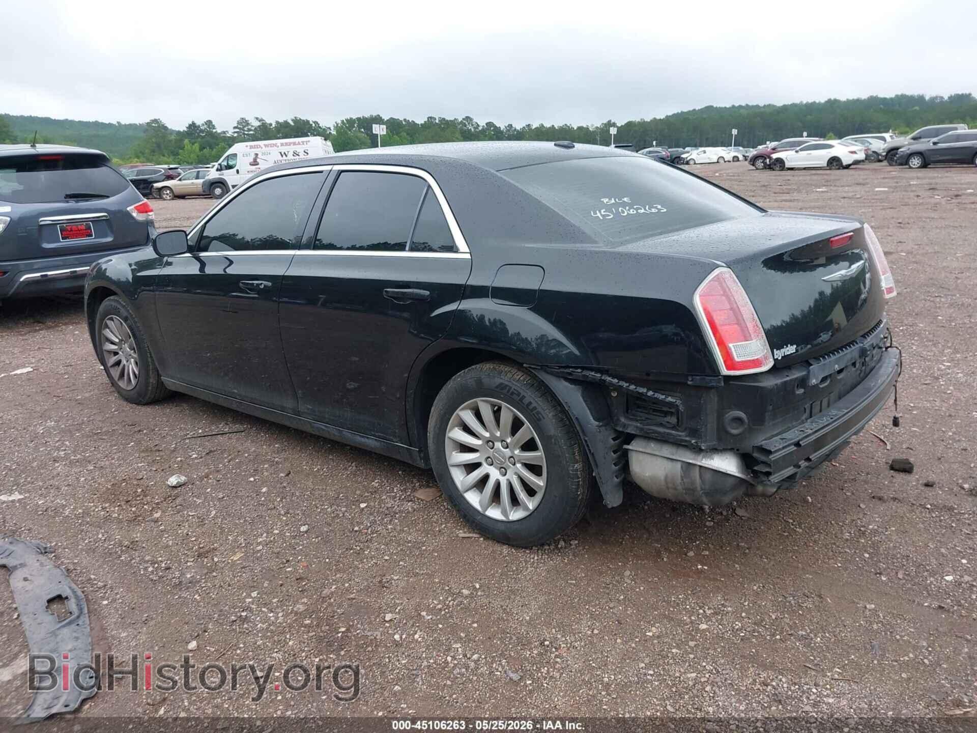 2014 CHRYSLER 300 - VIN: 2C3CCAAGXEH373463 - Фото 3