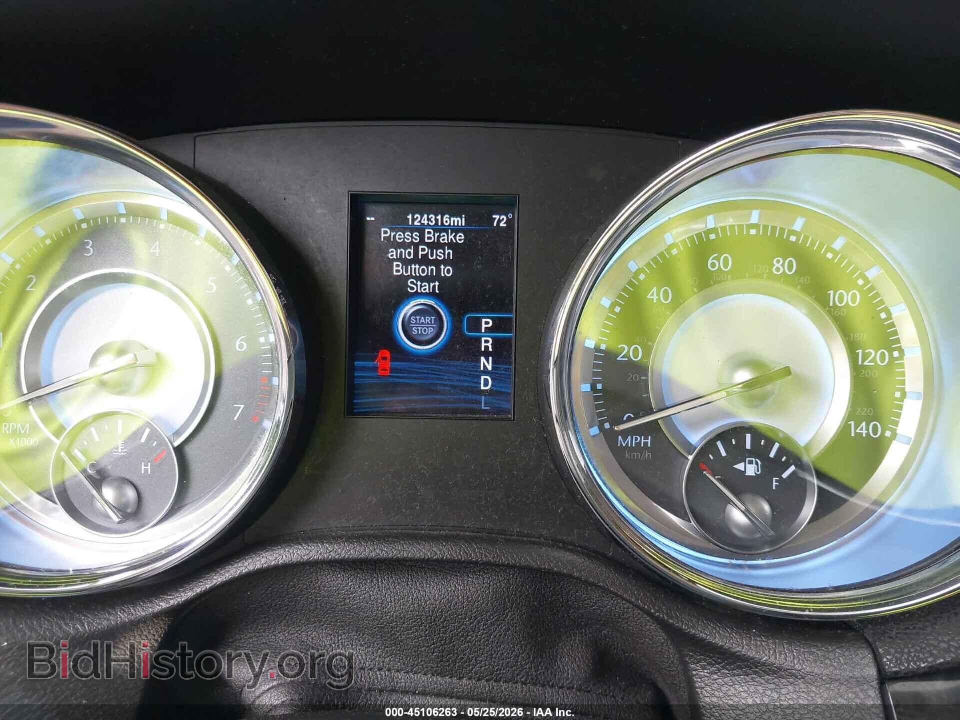2014 CHRYSLER 300 - VIN: 2C3CCAAGXEH373463 - Фото 7