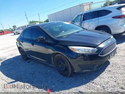 2017 Ford FOCUS S, черный — VIN 1FADP3E24HL201666, IAAI
