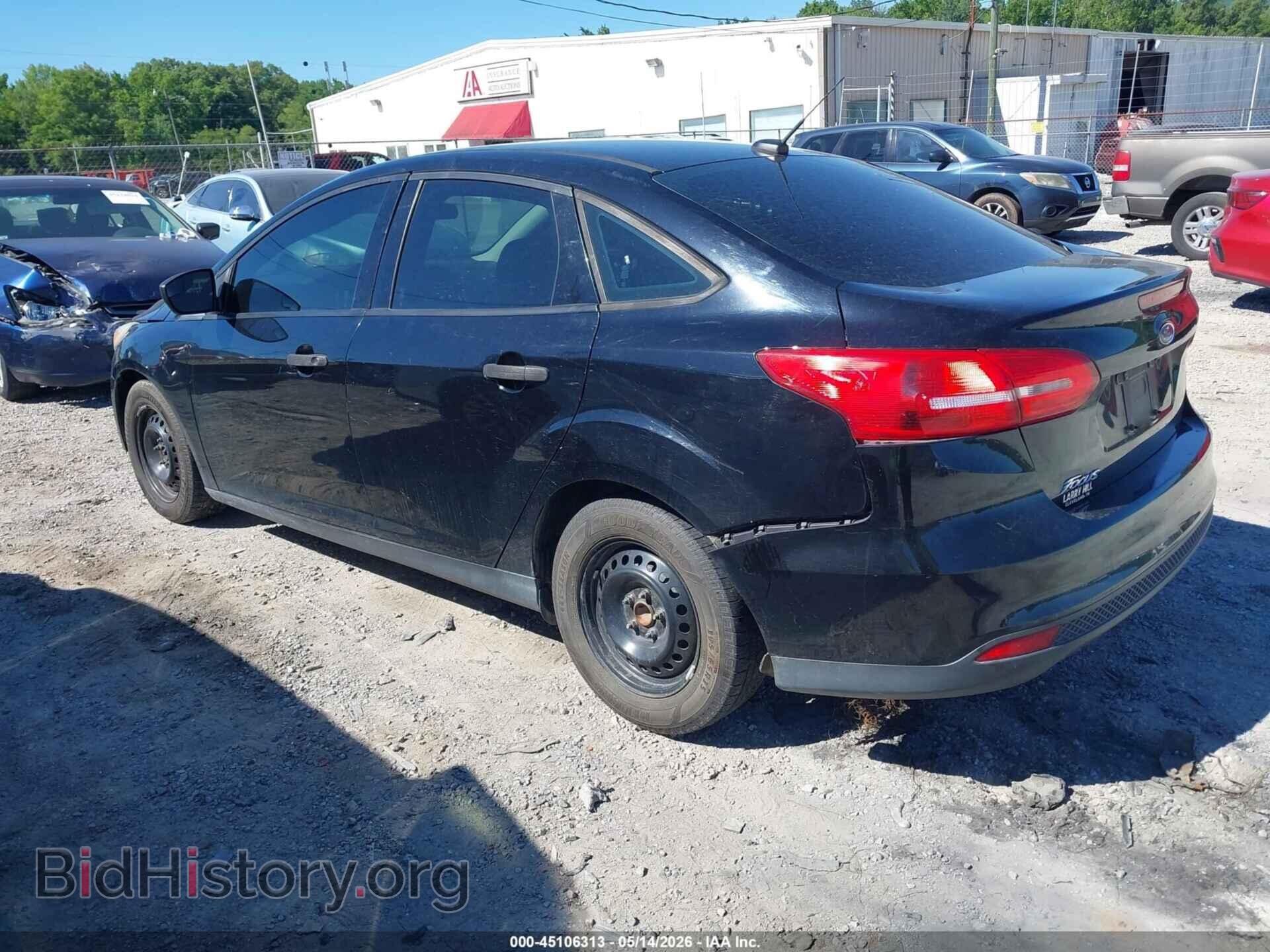2017 FORD FOCUS - VIN: 1FADP3E24HL201666 - Фото 3