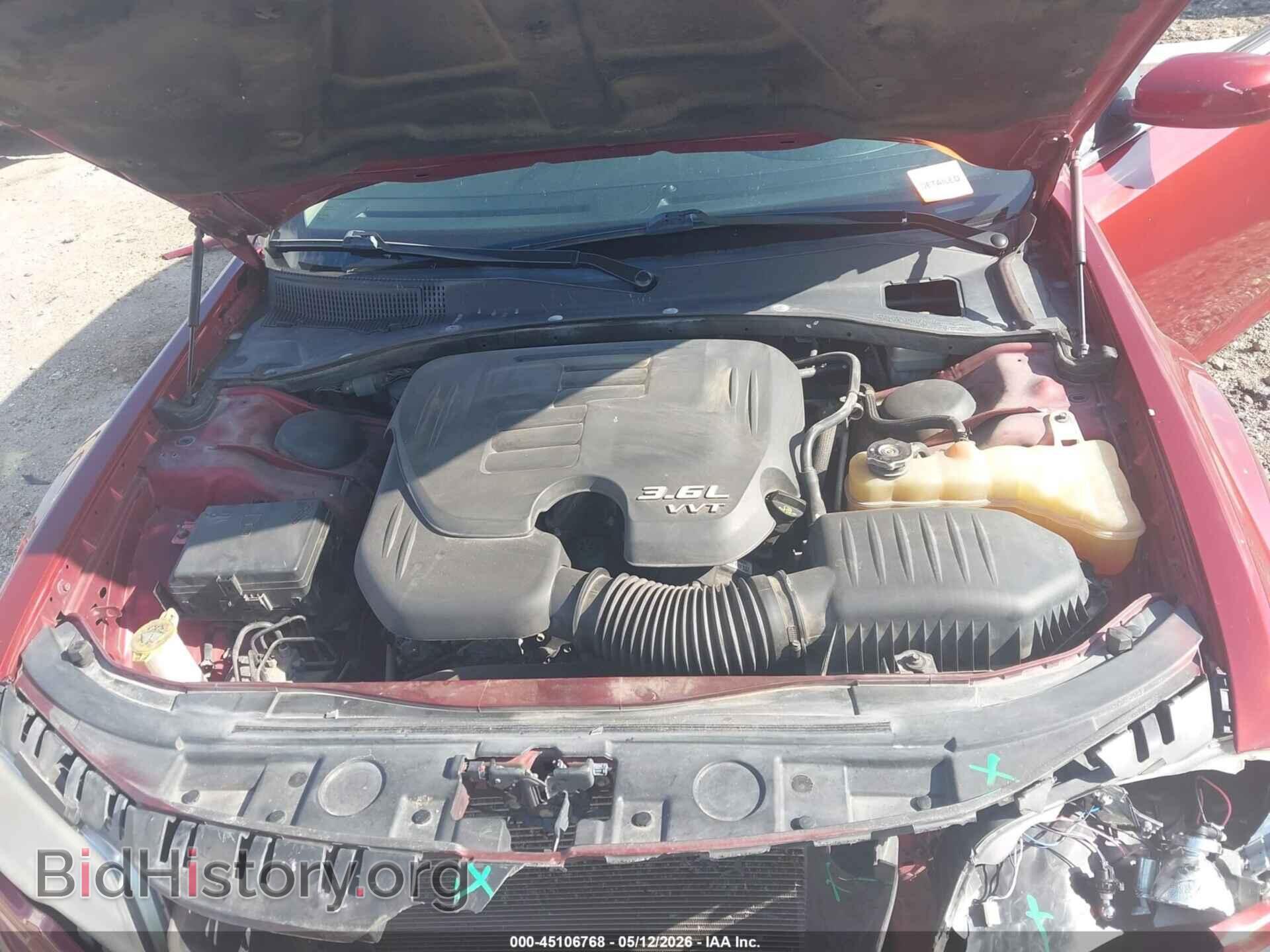 2014 CHRYSLER 300 - VIN: 2C3CCAAG7EH105678 - Фото 10