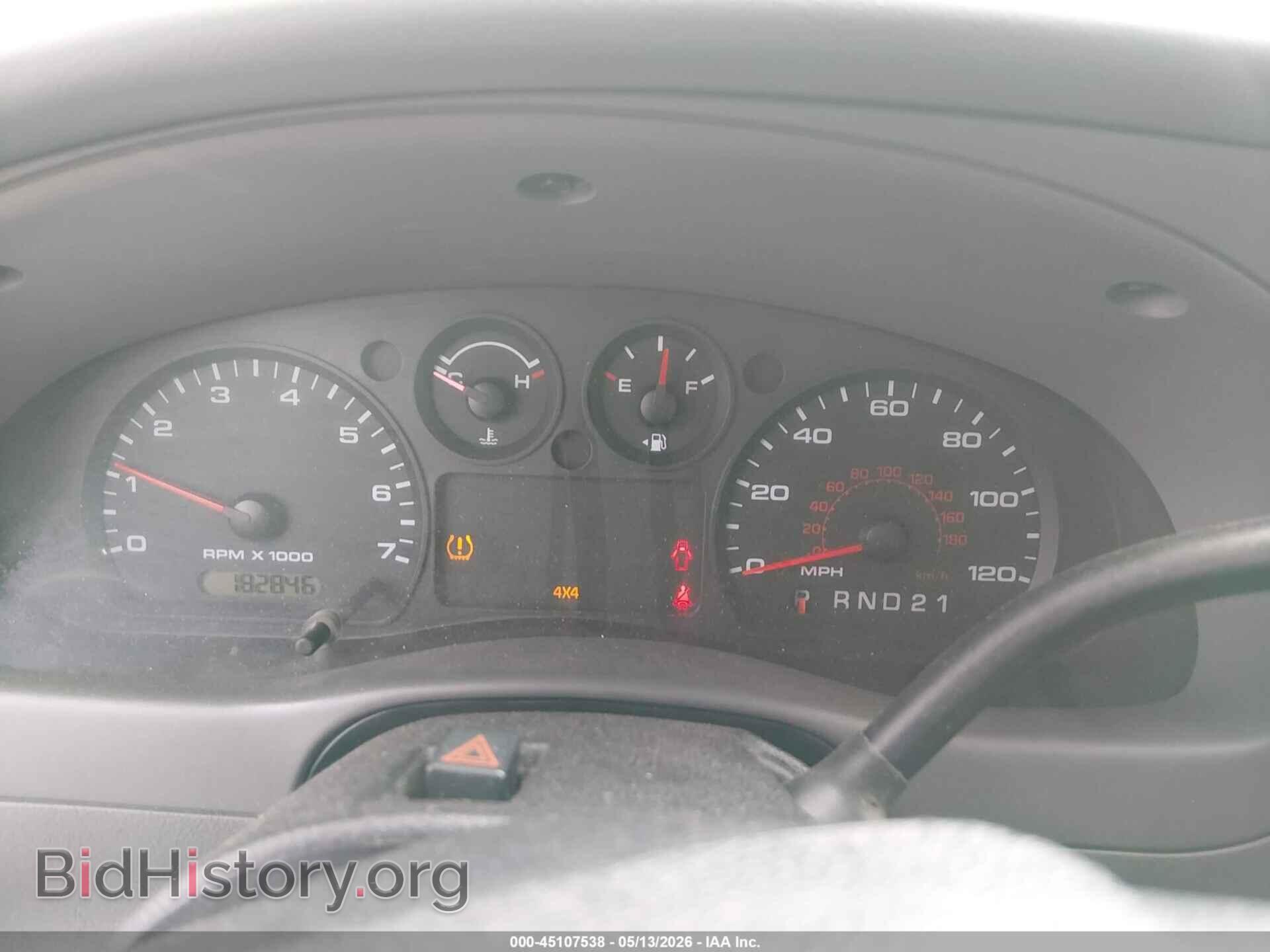 2011 FORD RANGER - VIN: 1FTLR4FE6BPA73882 - Фото 7
