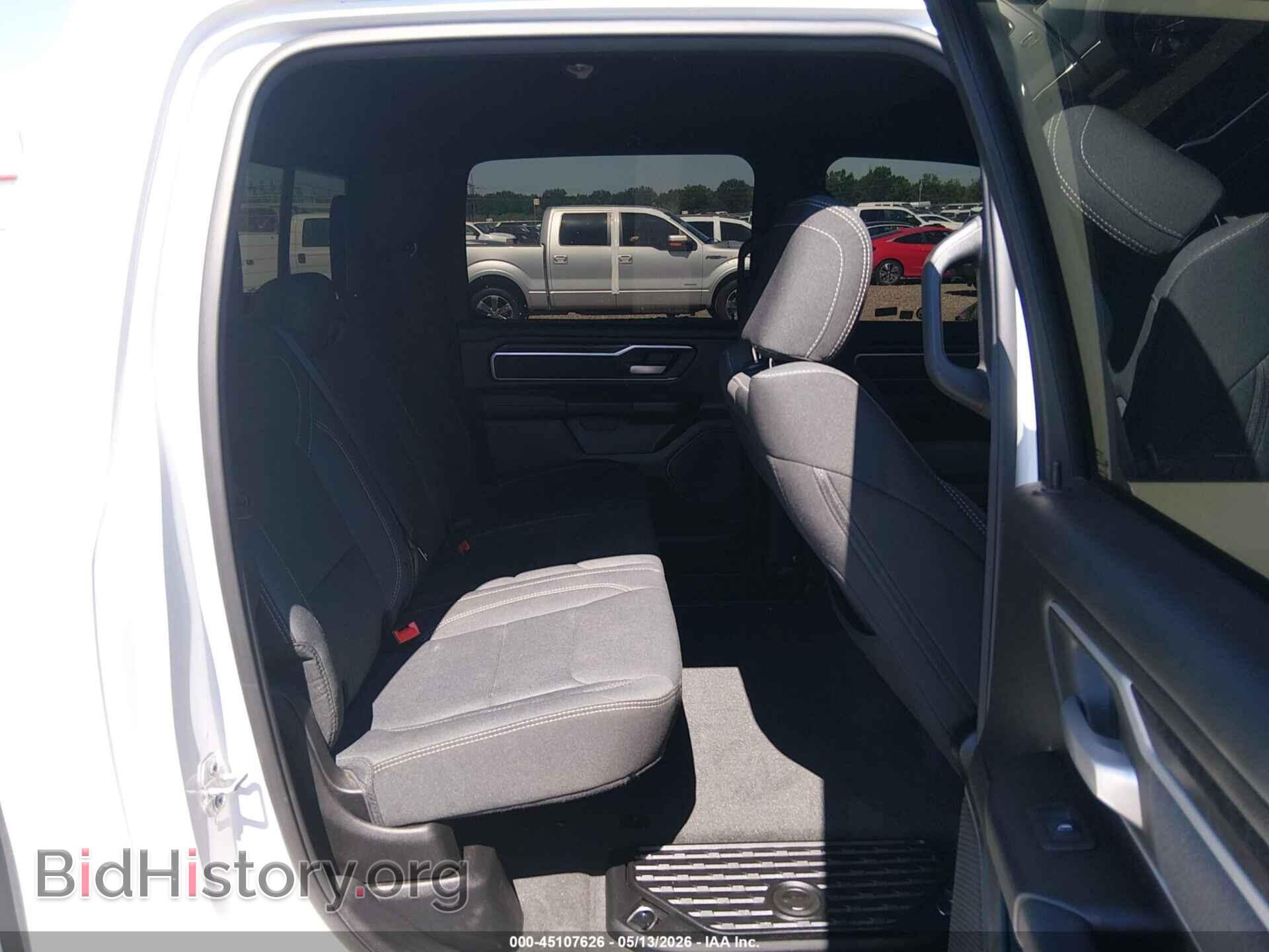 2021 RAM 1500 - VIN: 1C6SRFFT3MN802495 - Фото 8